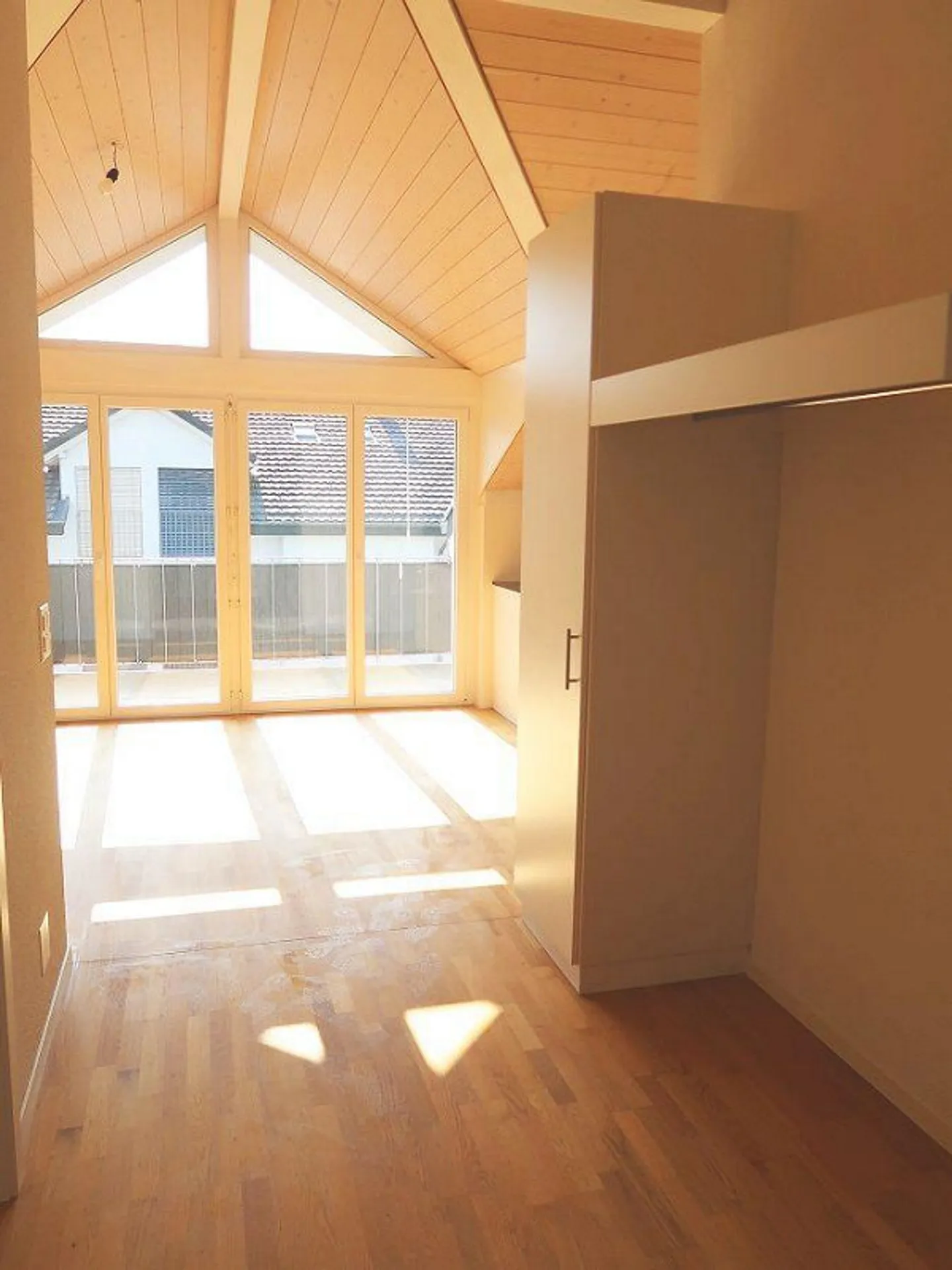 Charmante Dachwohnung in Zentraler Lage - Foto 8 von 11