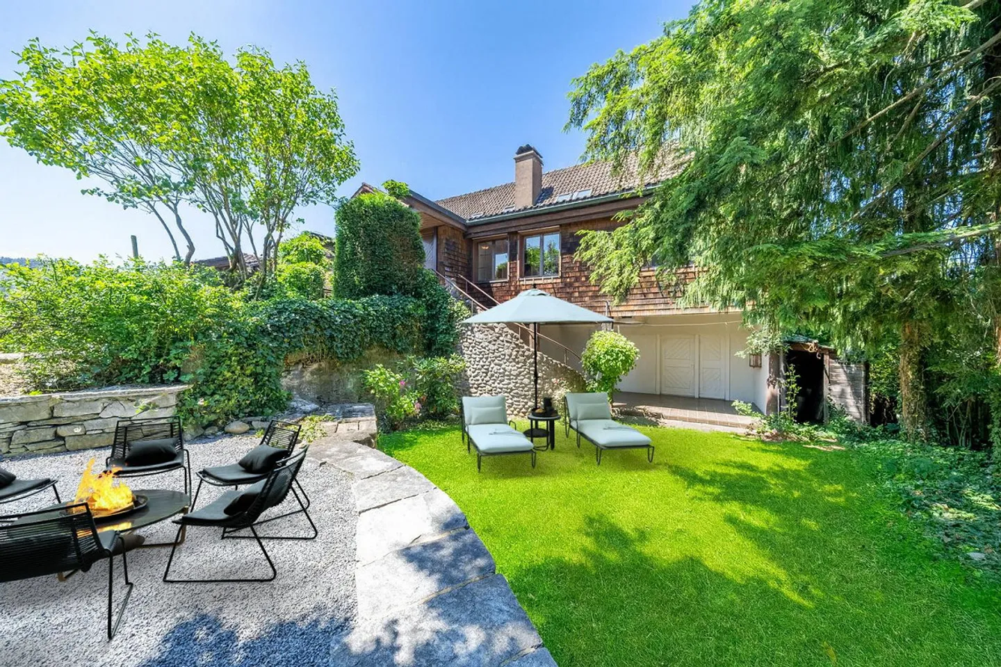 Charmante Maisonette mit Garten - Foto 1 von 4