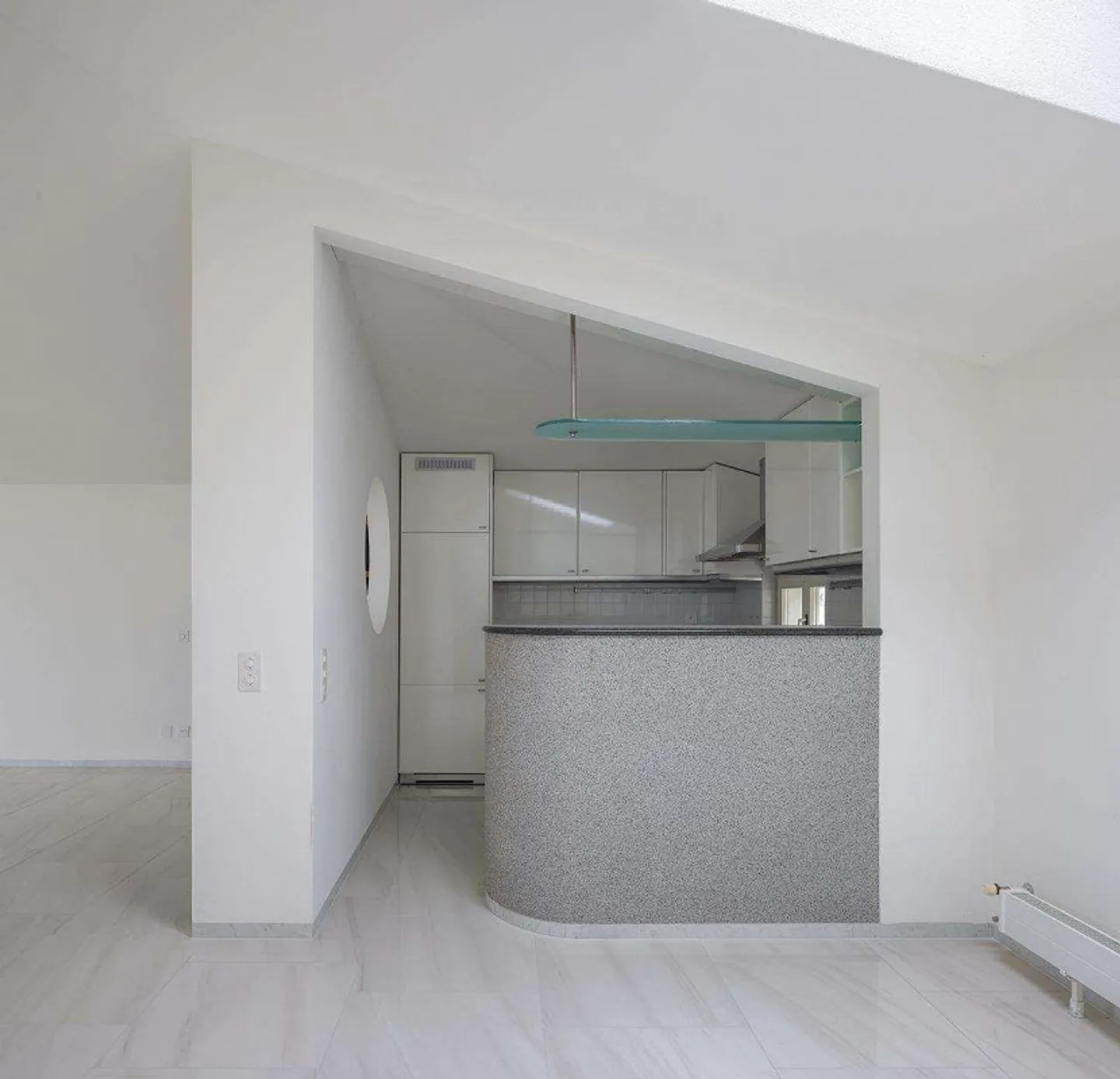 Duplex for rent in Melide with lake view and large balcony - Photo 12 of 13