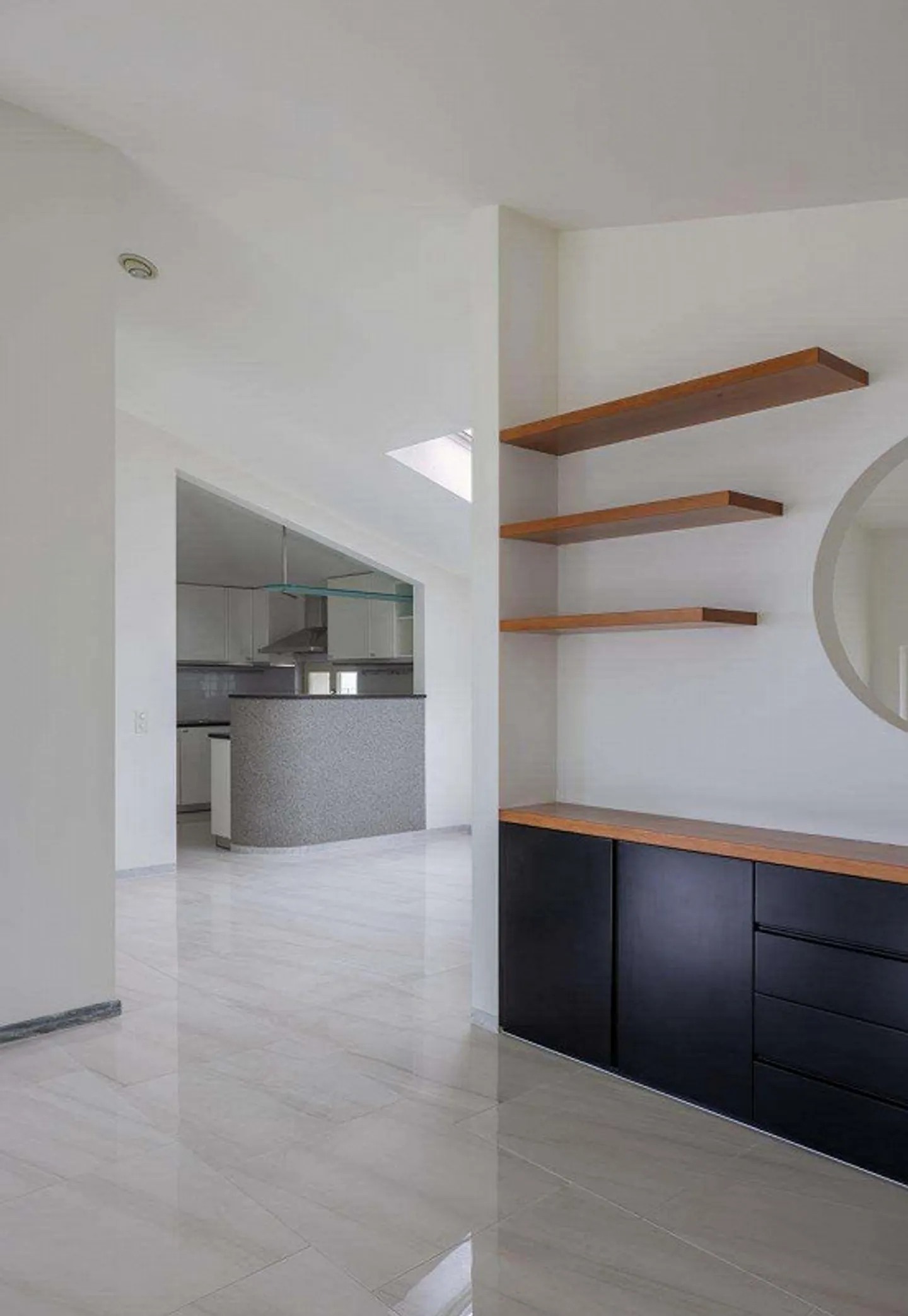 Duplex for rent in Melide with lake view and large balcony - Photo 13 of 13