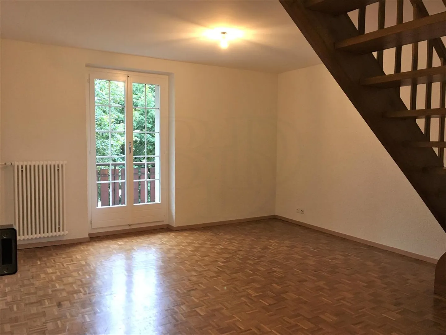 6-room duplex apartment on the 1st floor - Photo 4 of 10