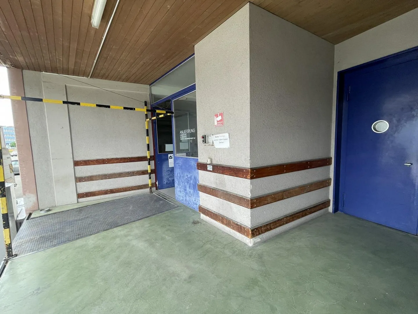 Attraktive Gewerbe-/Lagerfläche zu vermieten - Foto 3 von 6