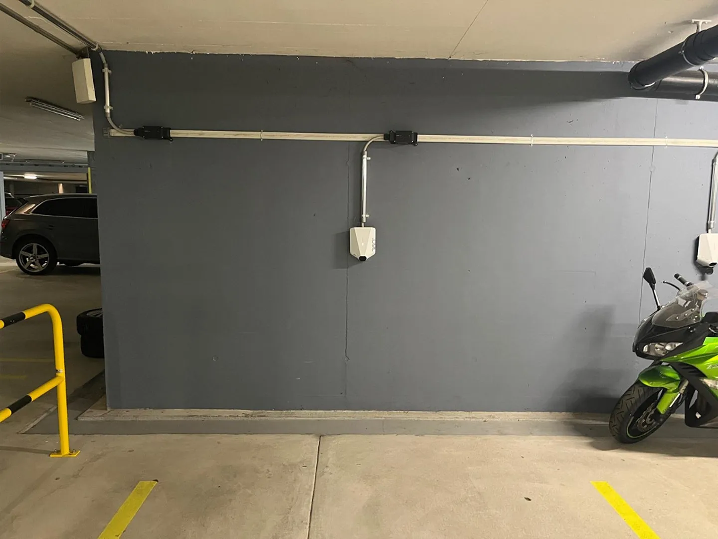 Posto auto in garage sotterraneo, con stazione di ricarica E - Foto 5 di 6