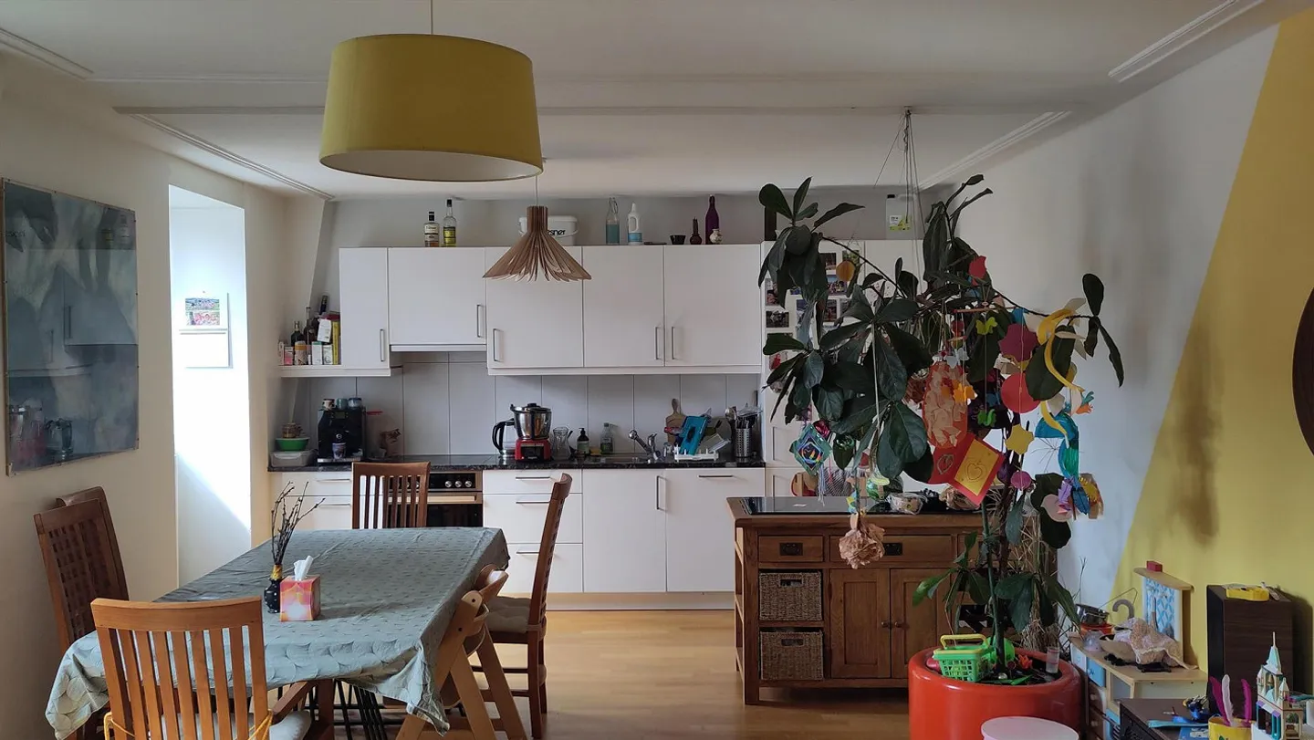 Great 5-room maisonette apartment in popular Basel! - Photo 3 of 10