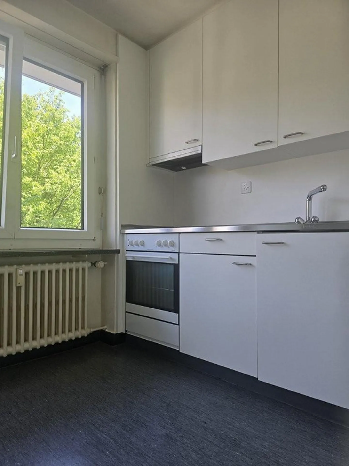 Charmante Wohnung in Biel - Foto 2 von 7