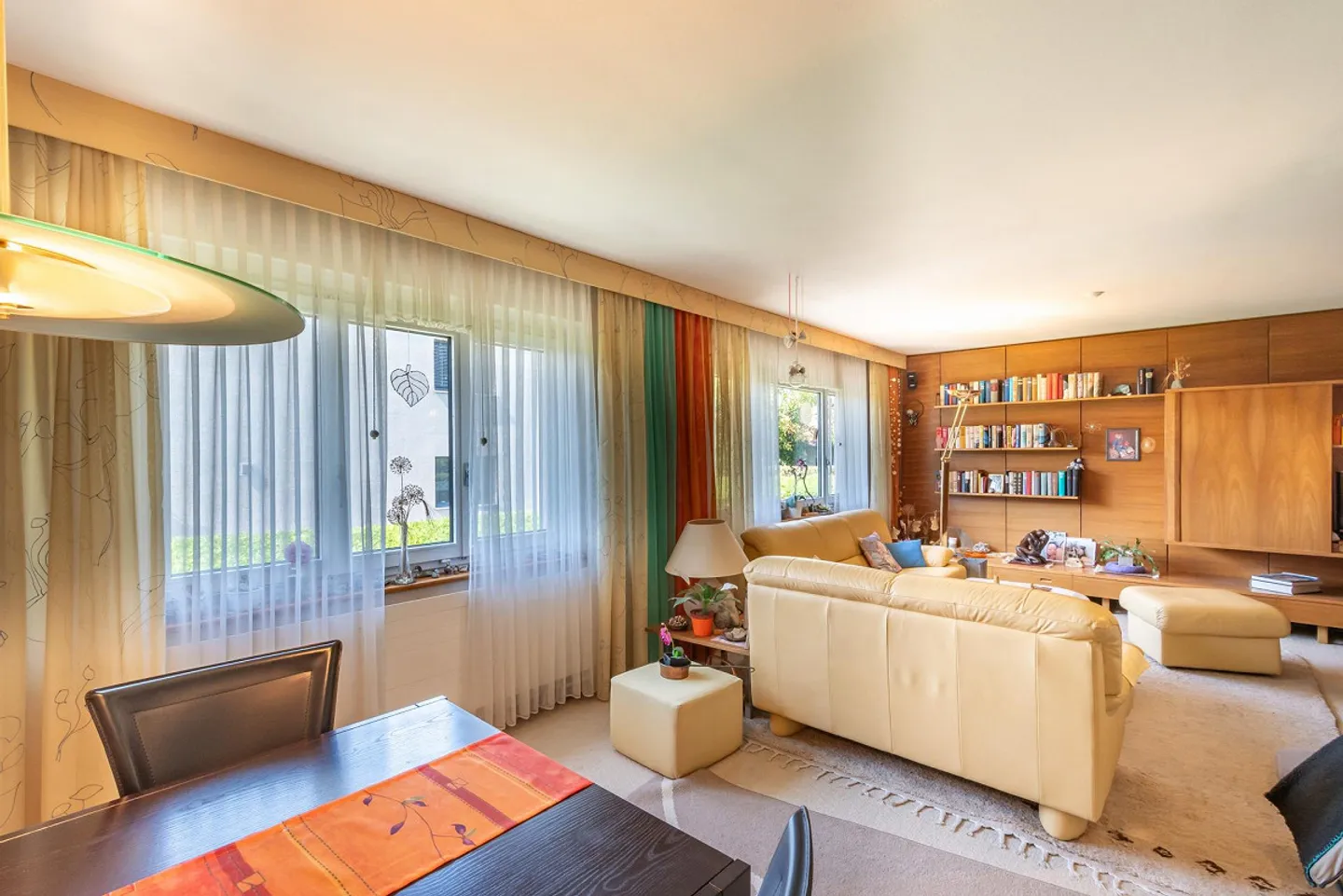 Casa unifamiliare ben tenuta con terreno attraente - Foto 8 di 13