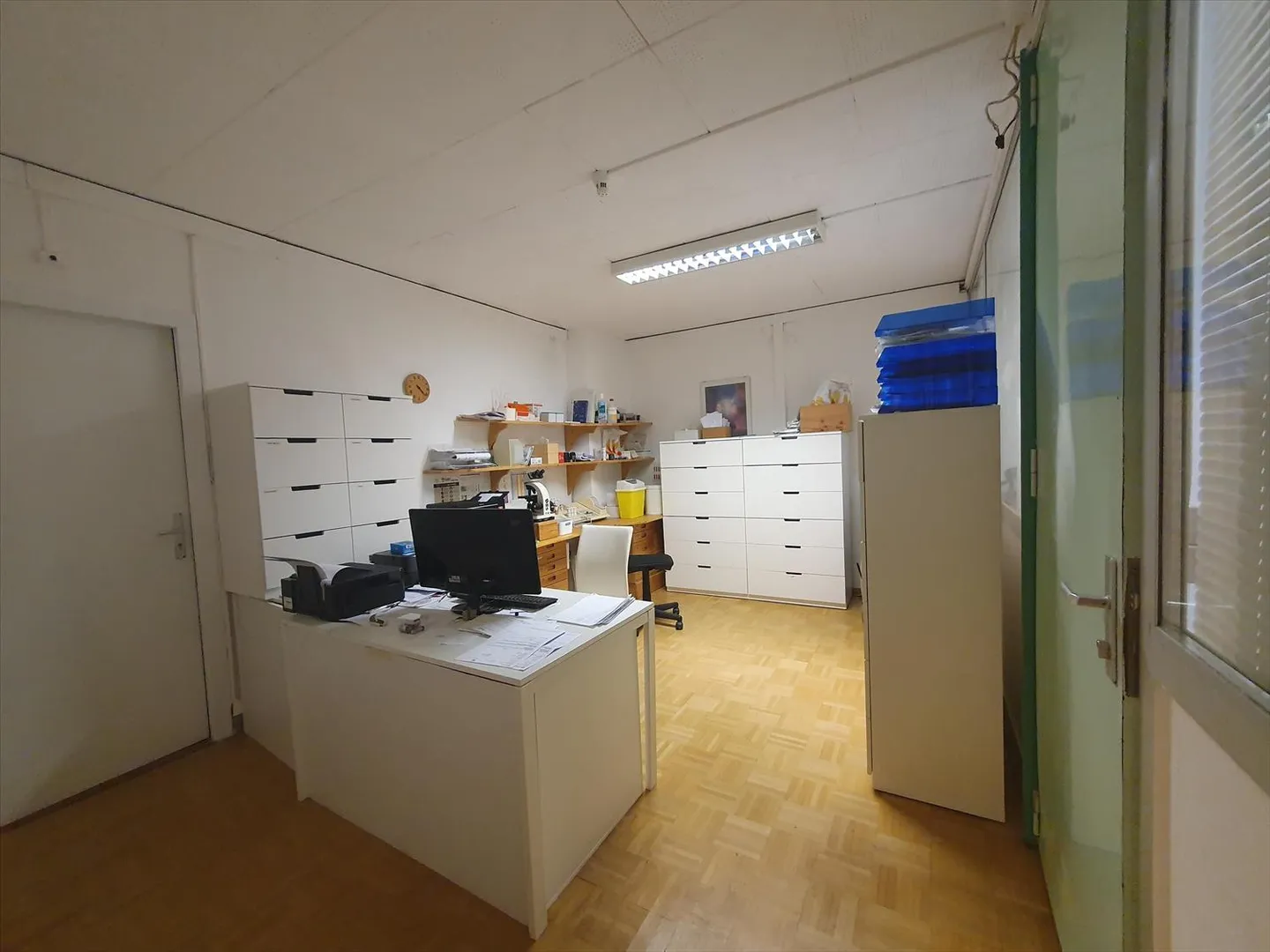 Centro città, spazio ufficio di 118 m2 - Foto 4 di 6