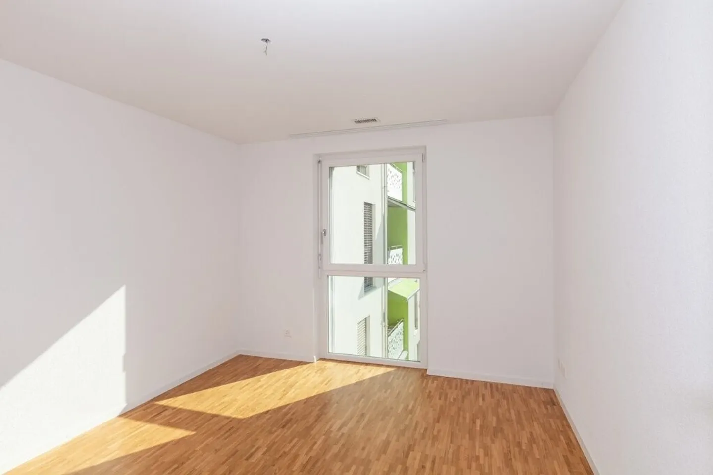 Zu ergreifen! Wunderschöne Unterkunft in einem grünen Viertel! - Foto 7 von 9