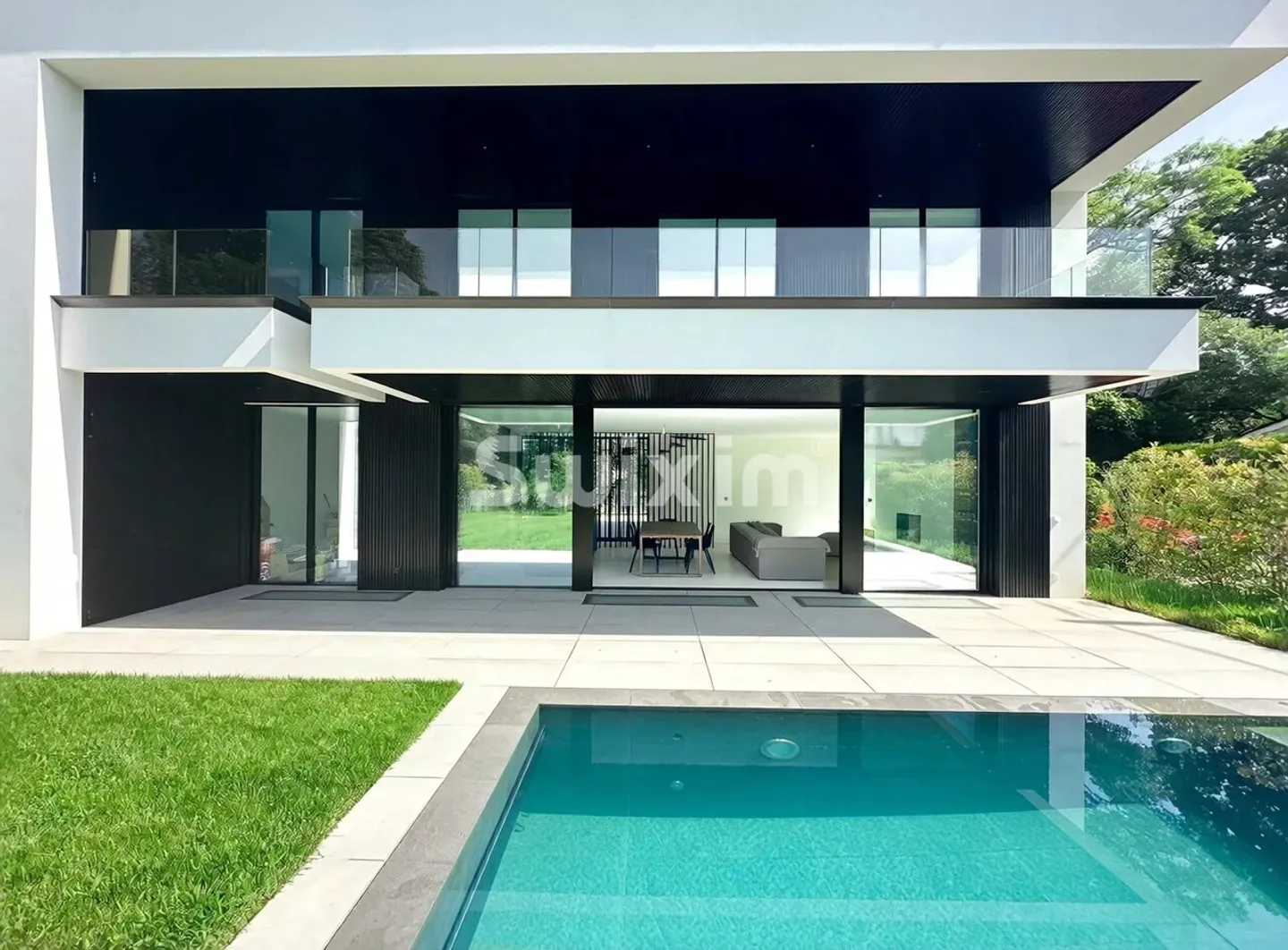 Contemporary architect's house in Chêne-Bougeries - Photo 1 of 13