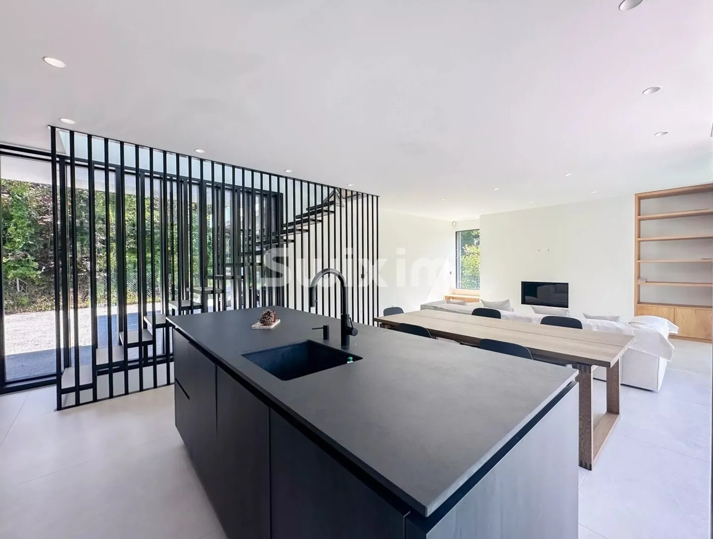 Contemporary architect's house in Chêne-Bougeries - Photo 4 of 13