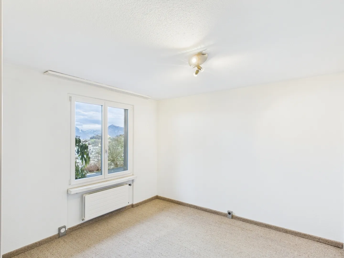 Maison individuelle située au calme à Kriens - Photo 2 sur 16