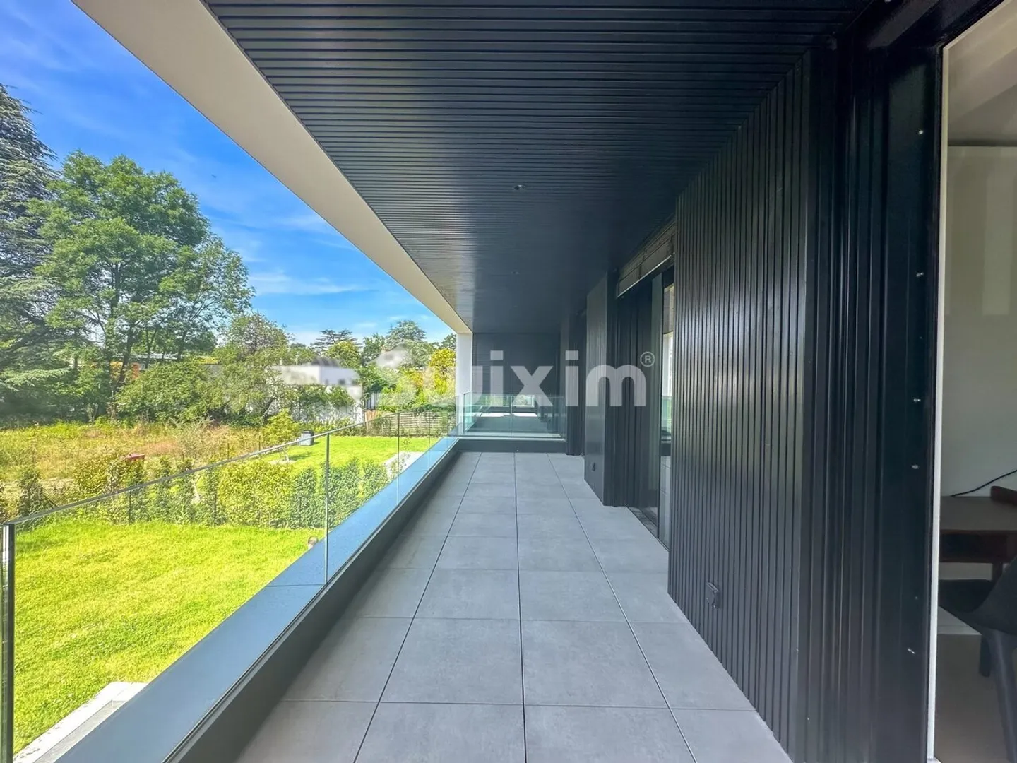 Contemporary architect's house in Chêne-Bougeries - Photo 7 of 13