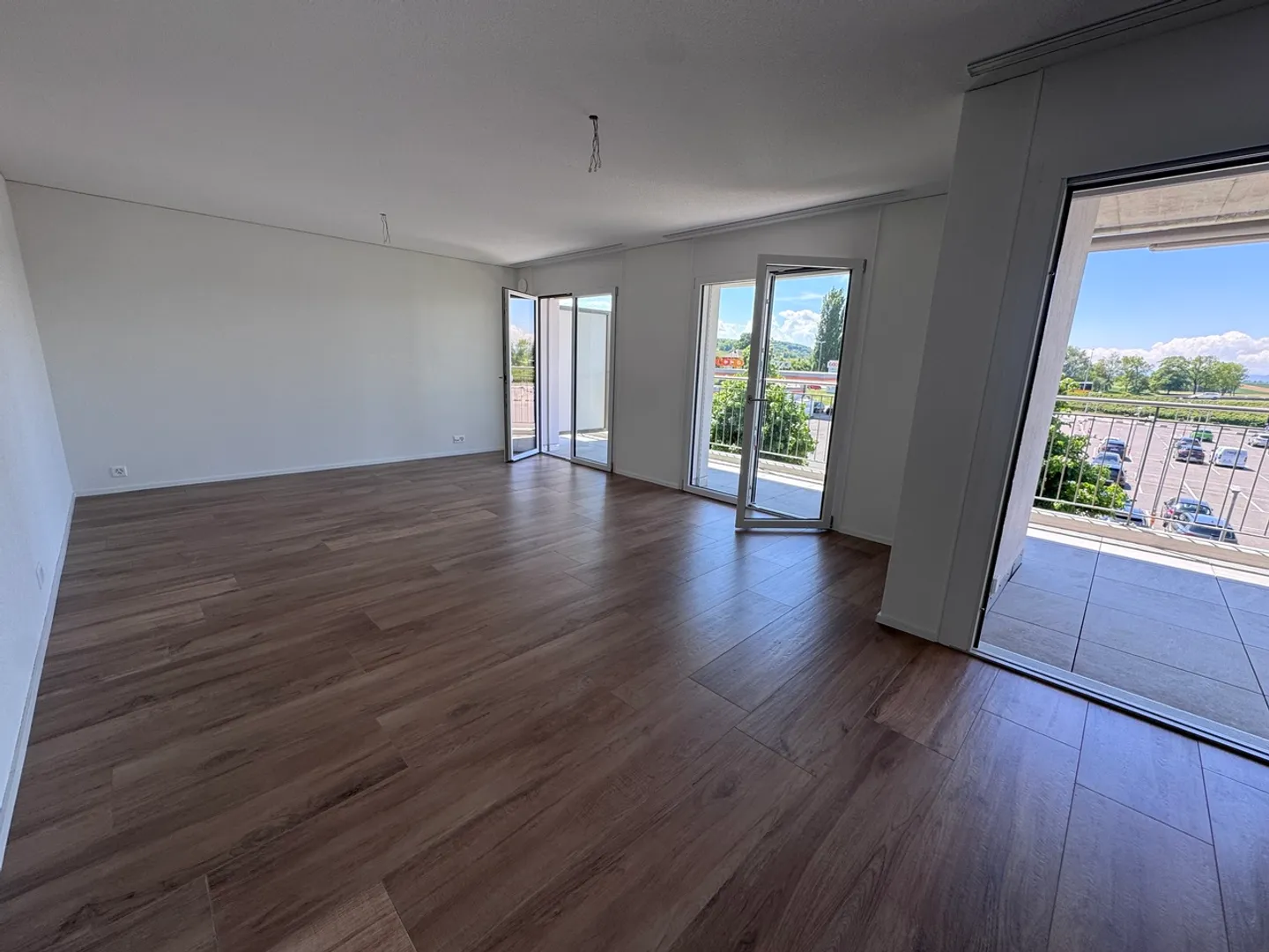 Avenches, for rent, new 3.5-room apartment with 82 m2 and balcony - Photo 4 of 12