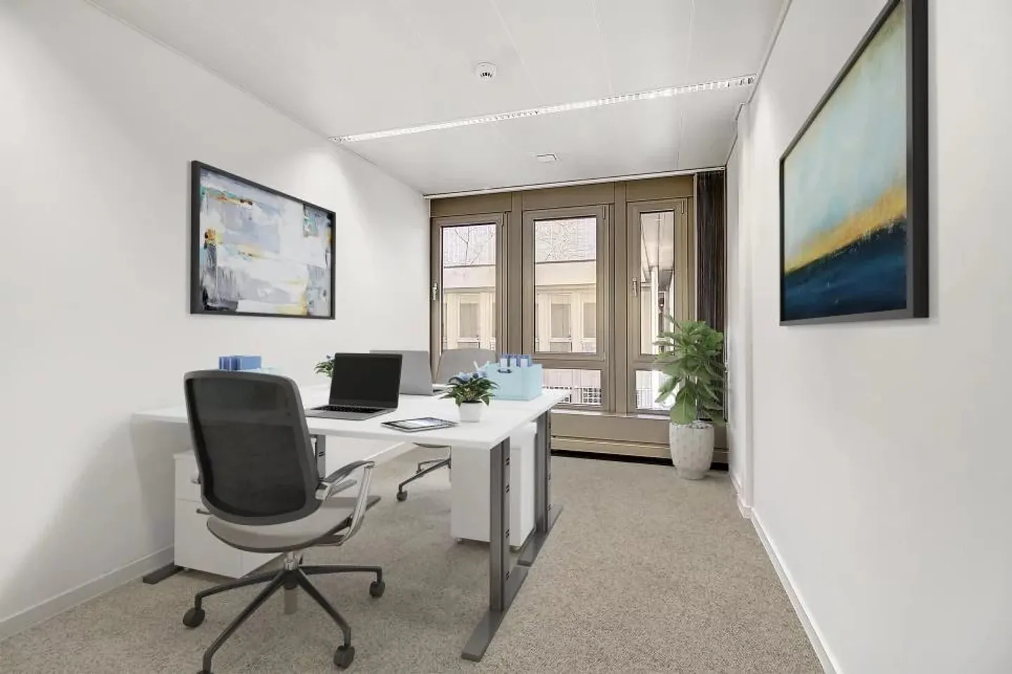 Large surface area available in the center of Geneva - Photo 6 of 11