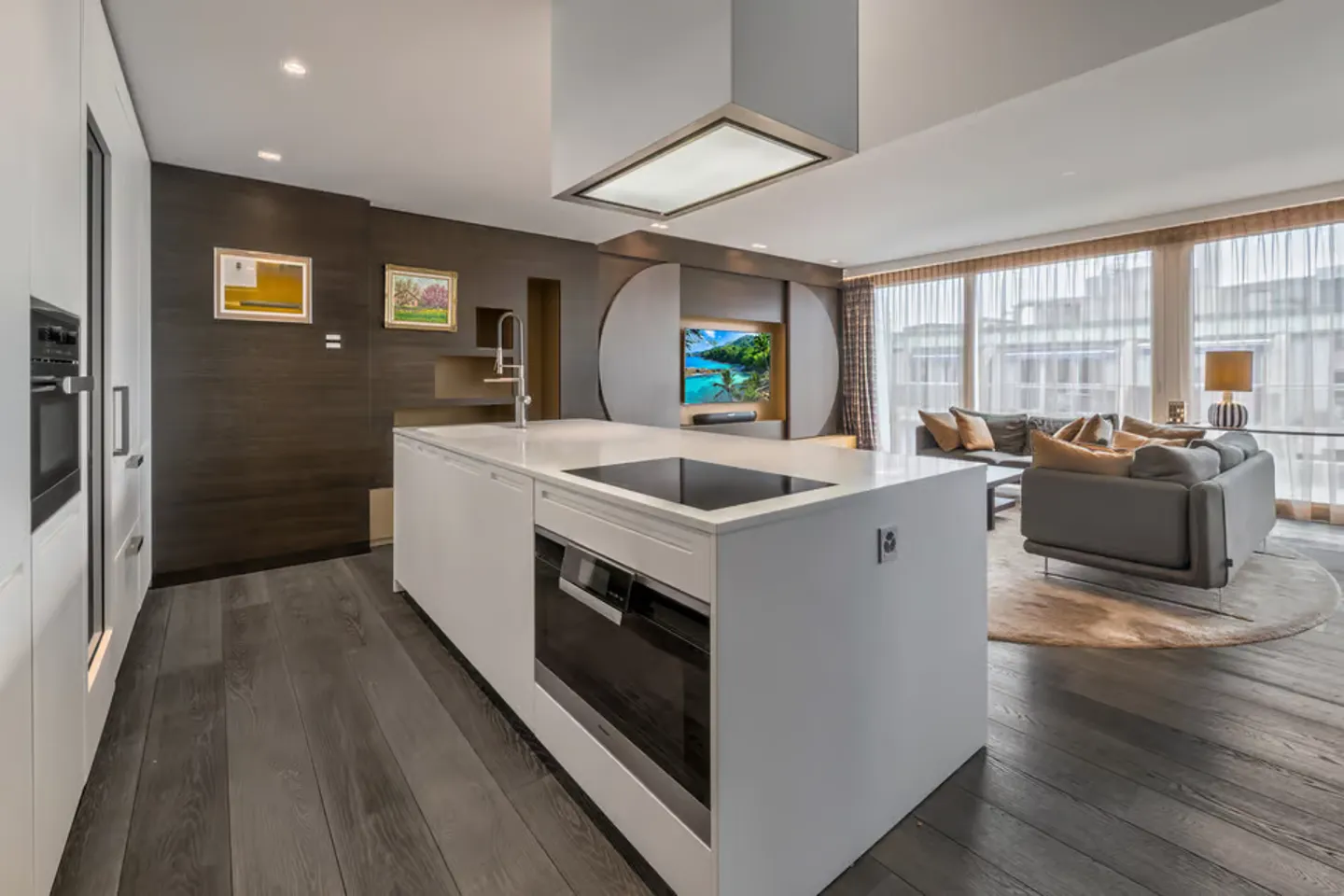 Exceptional apartment a stone's throw from the lake - Photo 3 of 7