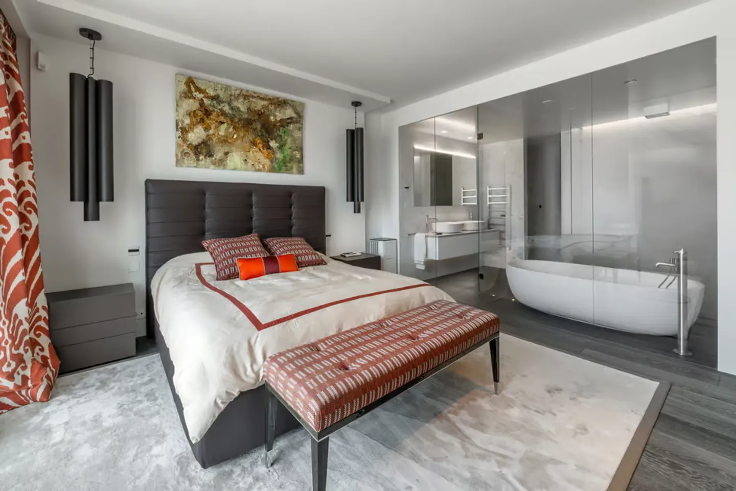 Exceptional apartment a stone's throw from the lake - Photo 4 of 7