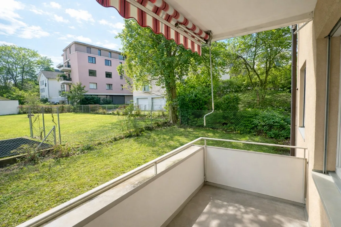 Renovated Apartment in Zürich - Photo 6 of 8