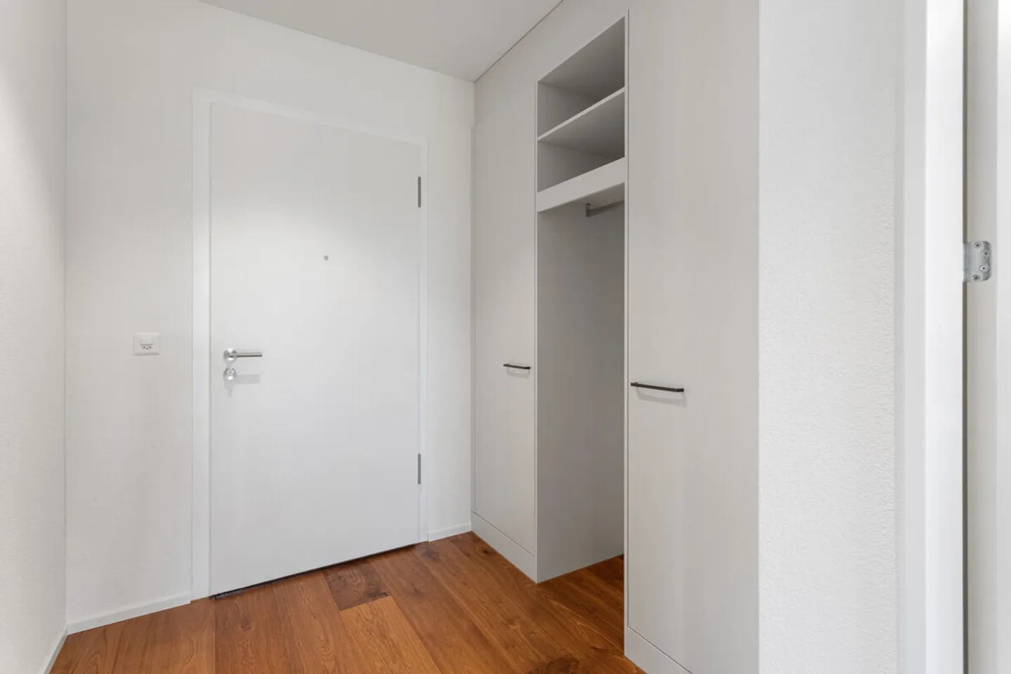 Stylish Apartment in Sustainable Area - Photo 16 of 19