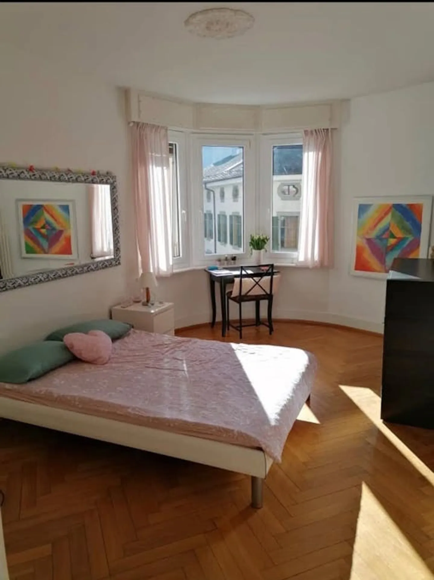 Chambre à louer/Vieille Ville Vevey à 1 min du Lac - Photo 1 sur 10