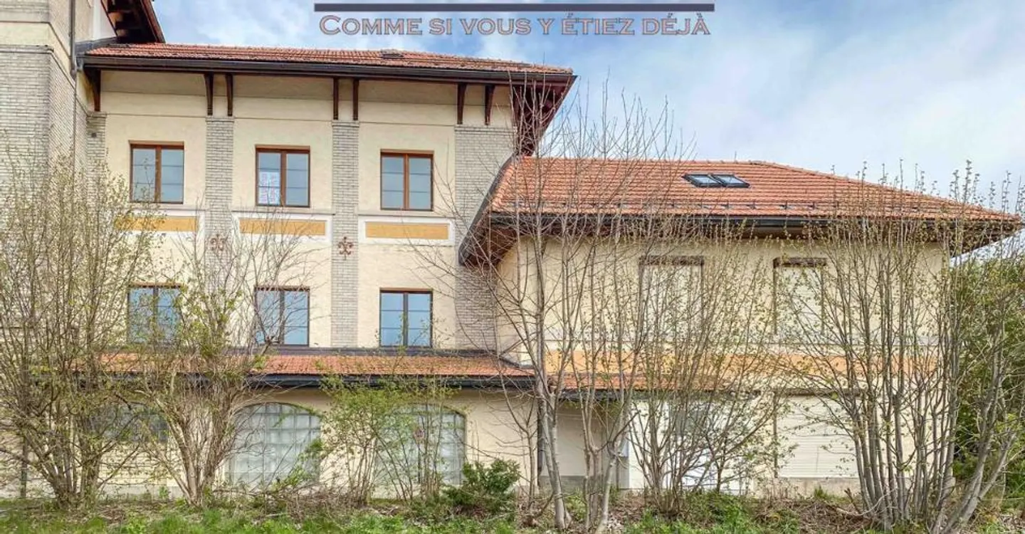 Appartement Triplex Charmant - Photo 2 sur 12