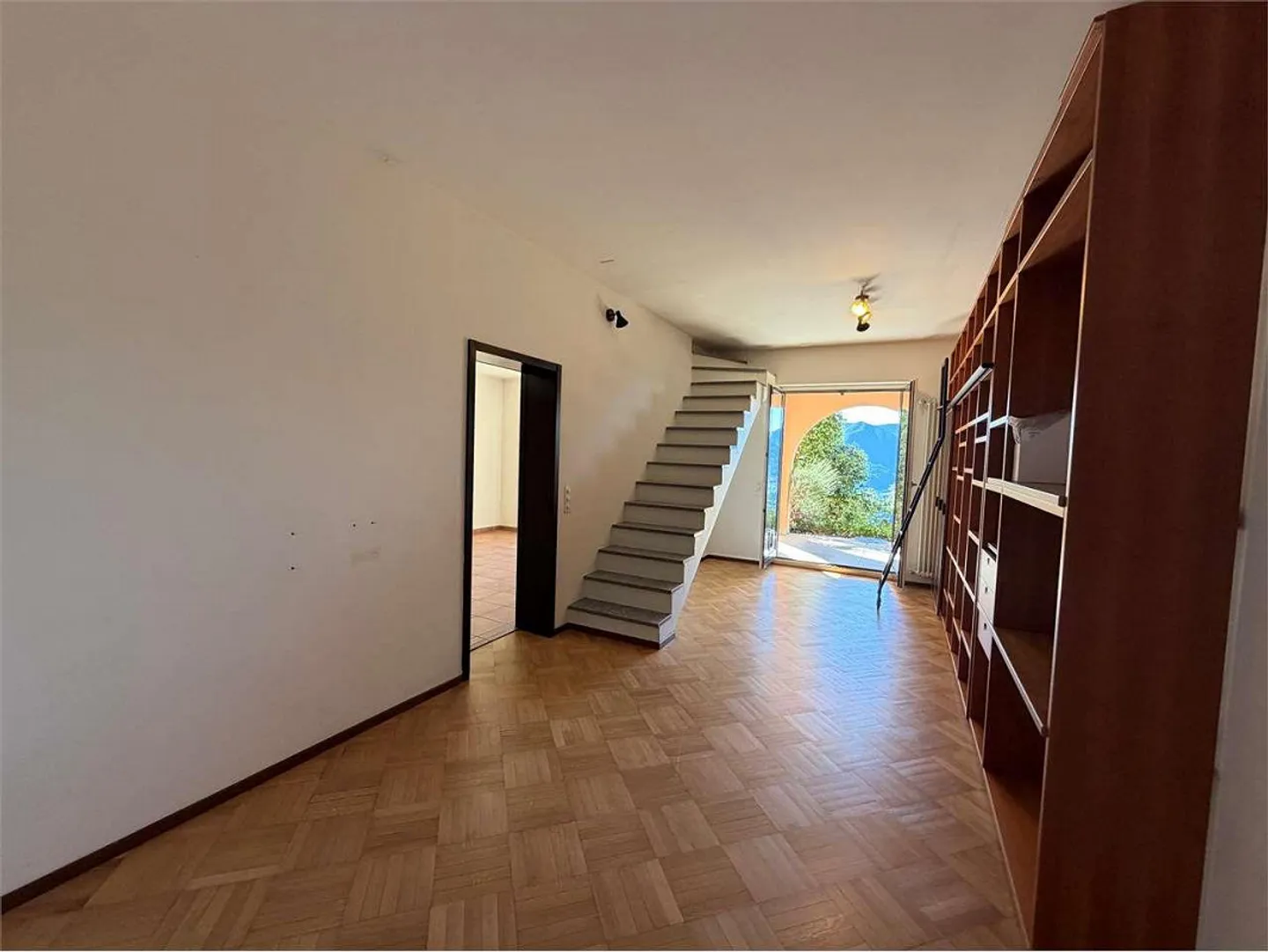 3.5 Room Apartment for Rent in Cademario - Photo 3 of 12