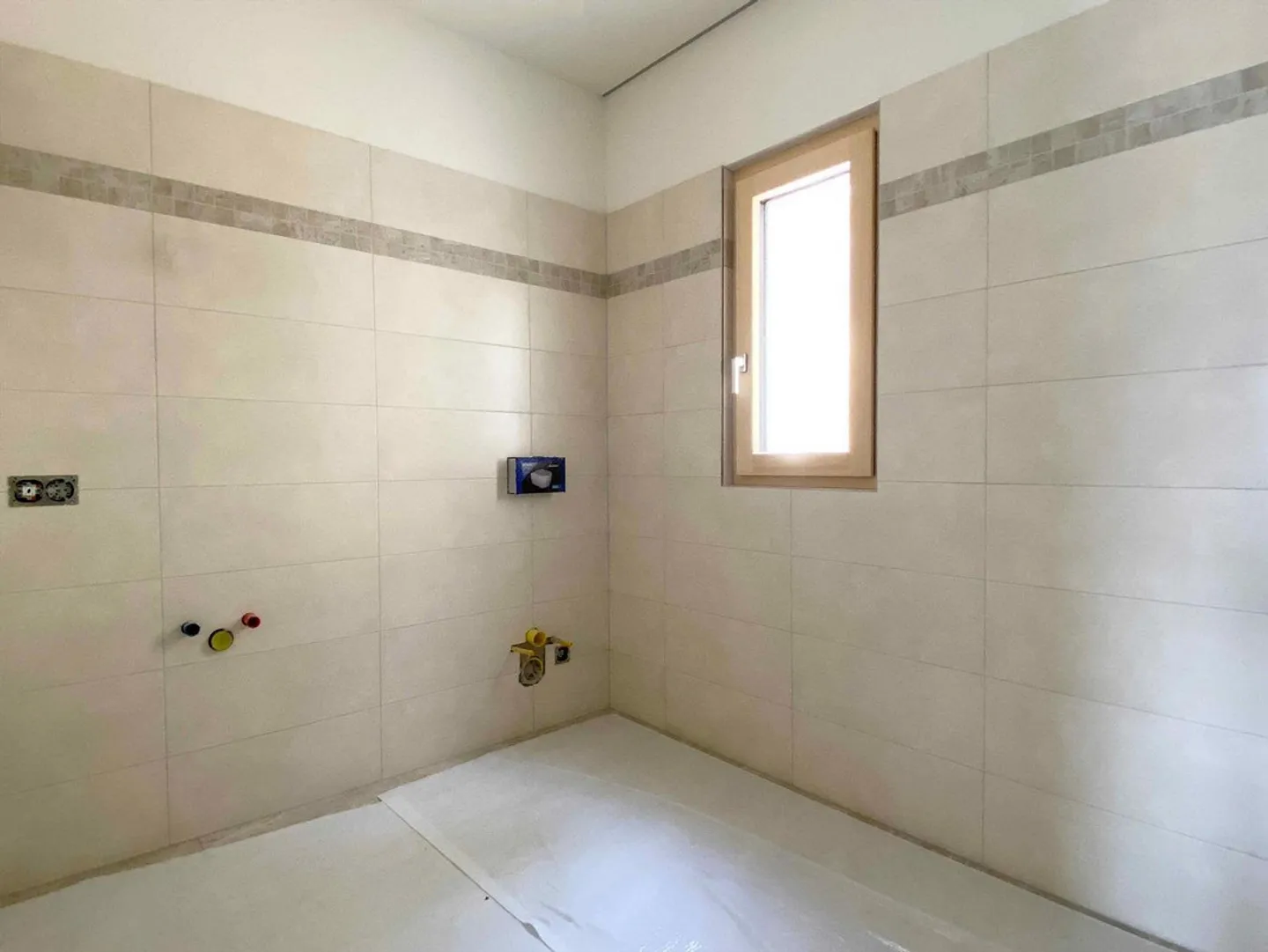 True deal! 3.5 new construction rooms with a view! - Photo 4 of 10
