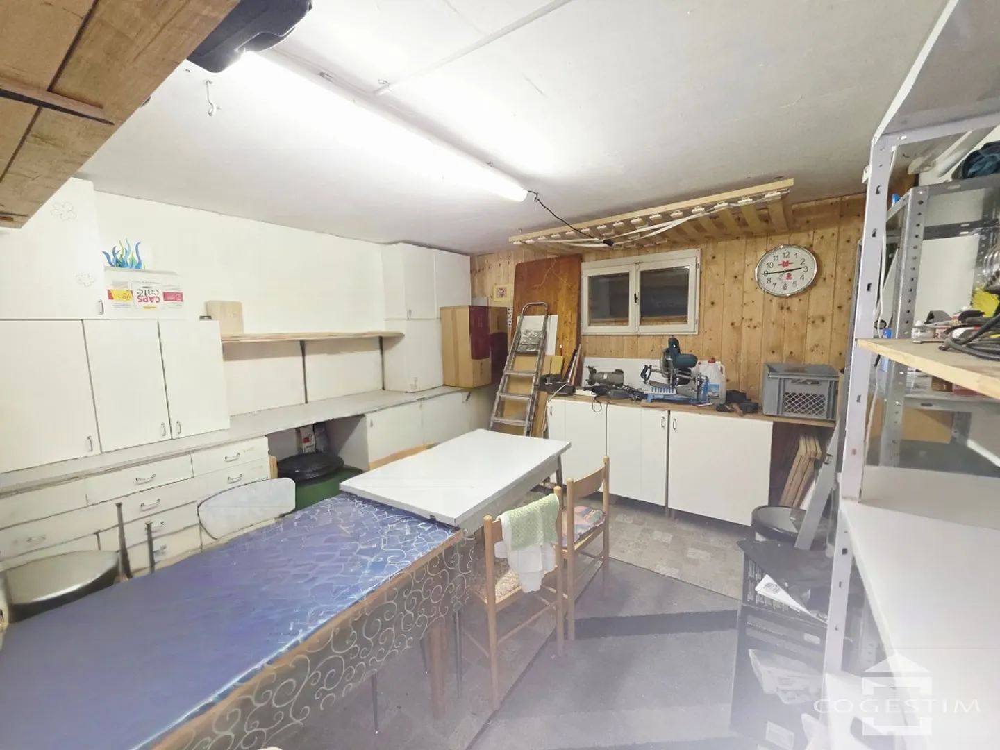 Dépôt - Photo 3 sur 5