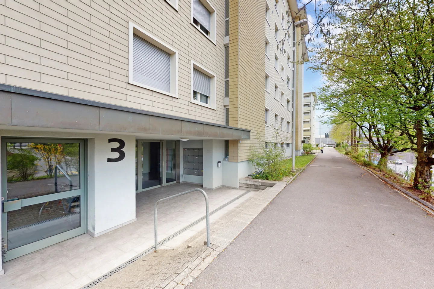 Emplacement parfait pour la vie quotidienne - Appartement central à Zuchwil ! - Photo 1 sur 11
