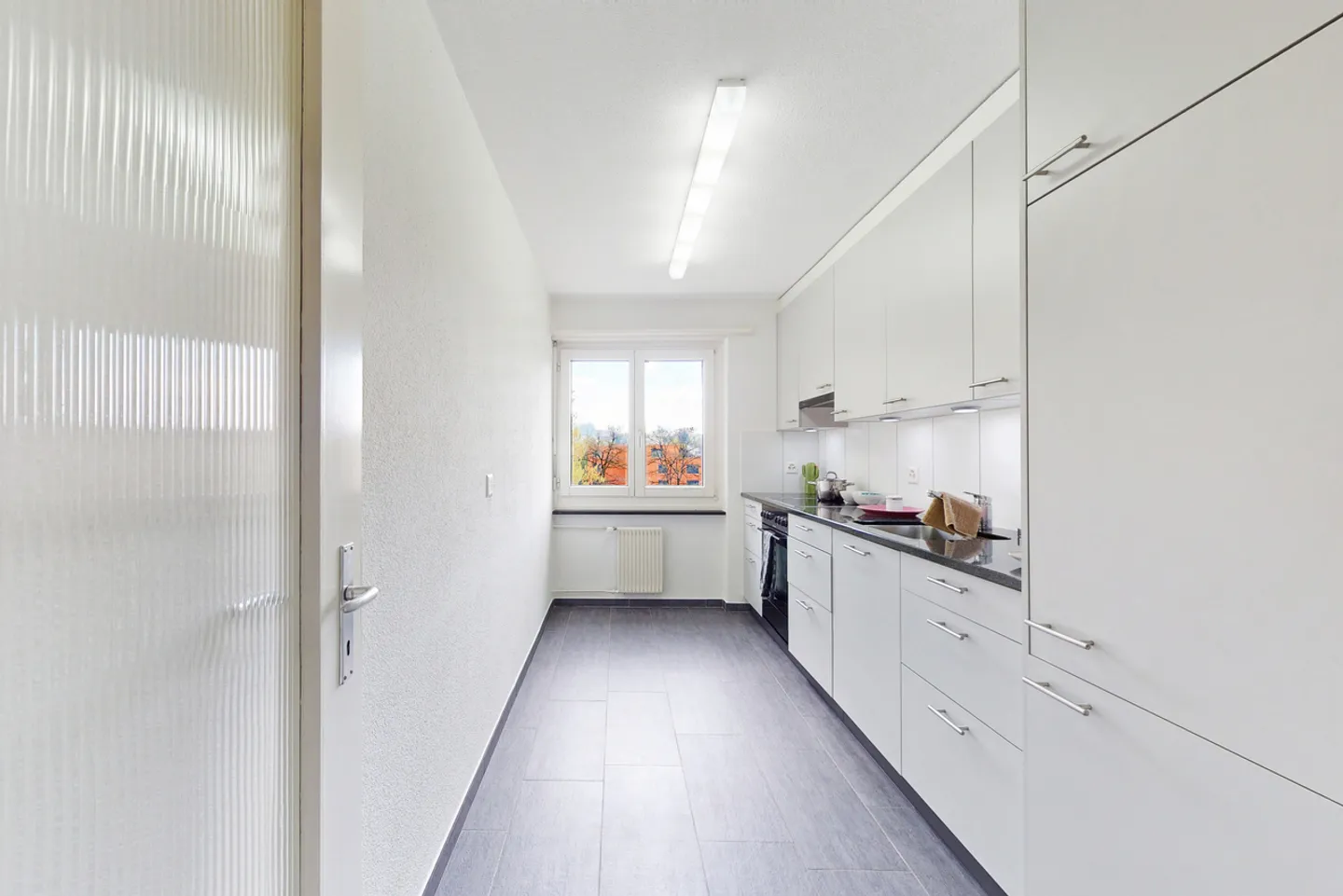 Emplacement parfait pour la vie quotidienne - Appartement central à Zuchwil ! - Photo 4 sur 11