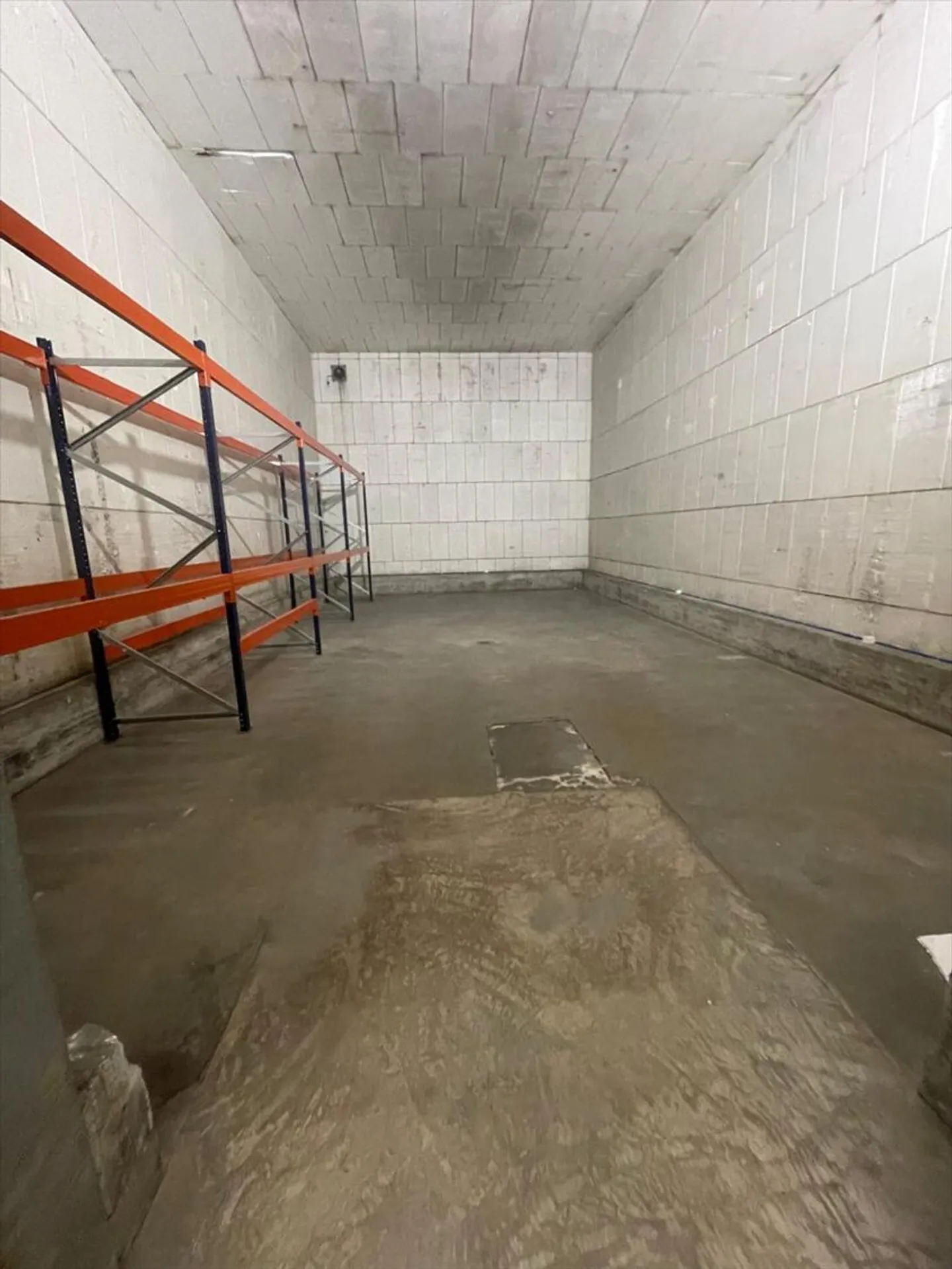 Espaces de 104 à 135 m2 - facilement accessibles - Photo 1 sur 2