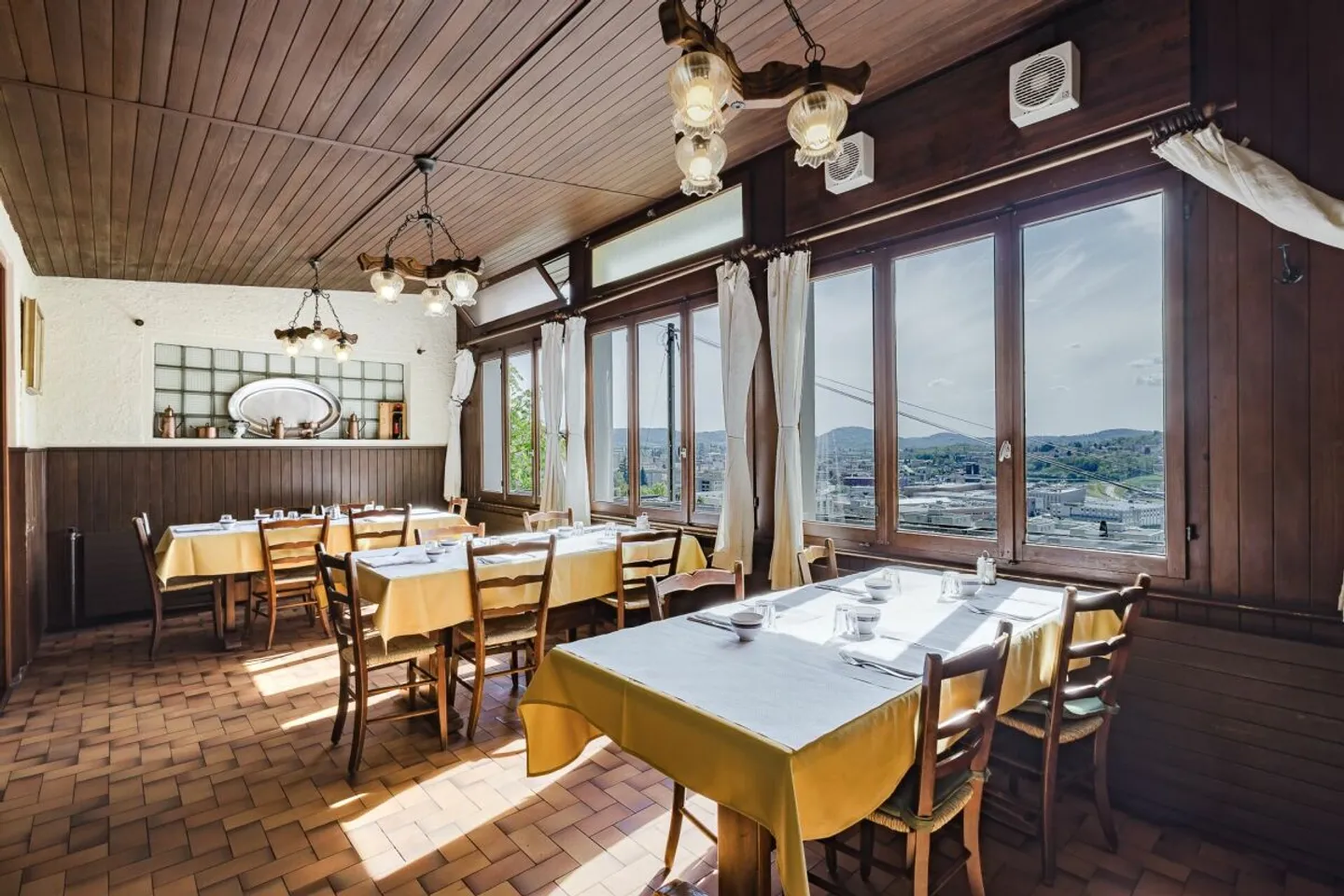 Grotto Bundi bei den Kellern von Mendrisio - Foto 19 von 31