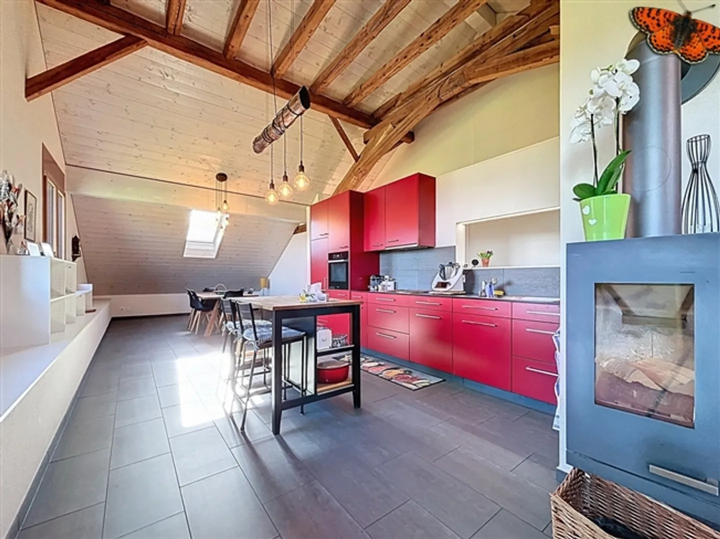 Ampio appartamento ristrutturato di 3,5 locali a Villarsiviriaux - Foto 1 di 12