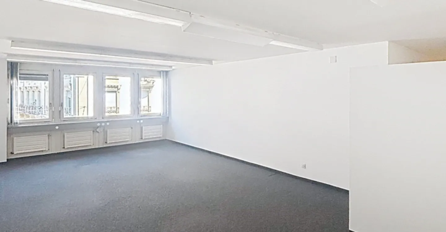 Zu vermieten - Gewerbefläche im Stadtzentrum von Freiburg - Foto 3 von 6