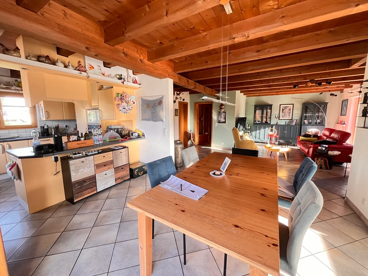 Maison Familiale Charmante avec Piscine - Photo 7 sur 13