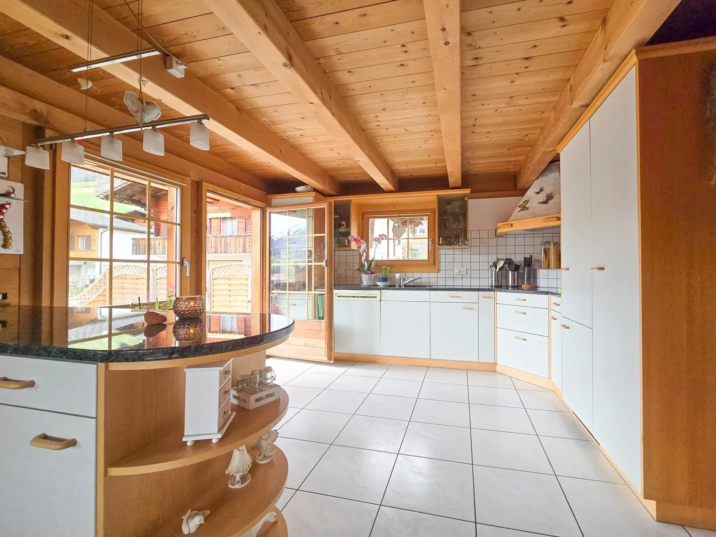 Maison individuelle de 7,5 pièces avec terrain à bâtir - Photo 9 sur 33