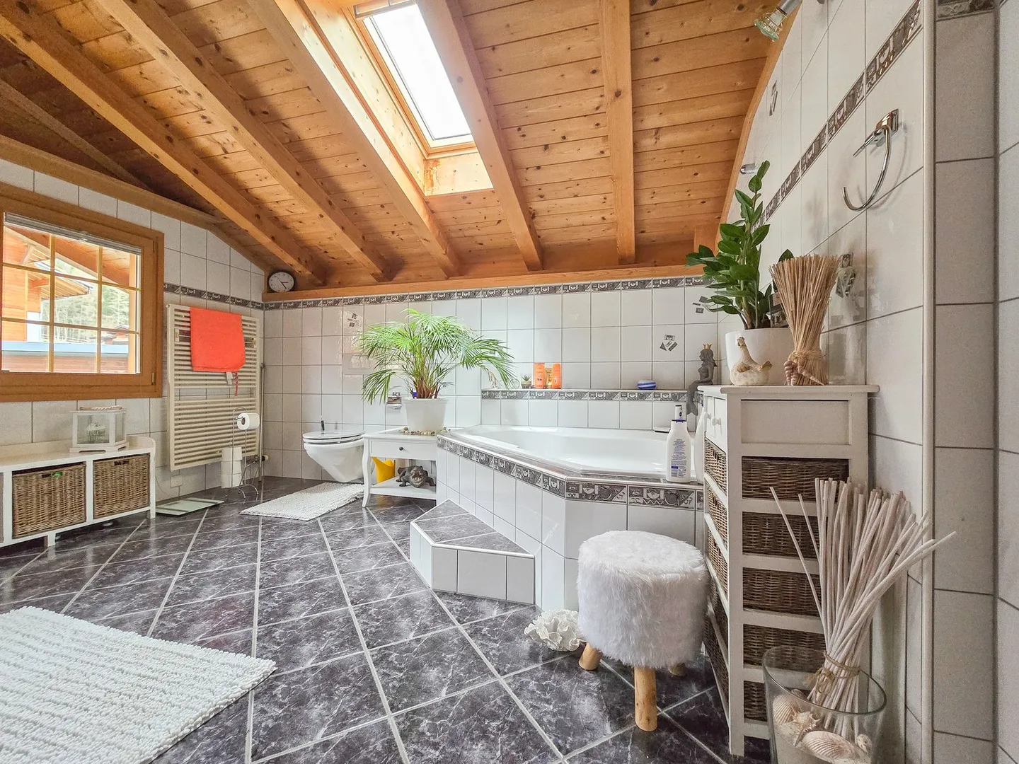 Maison individuelle de 7,5 pièces avec terrain à bâtir - Photo 16 sur 33