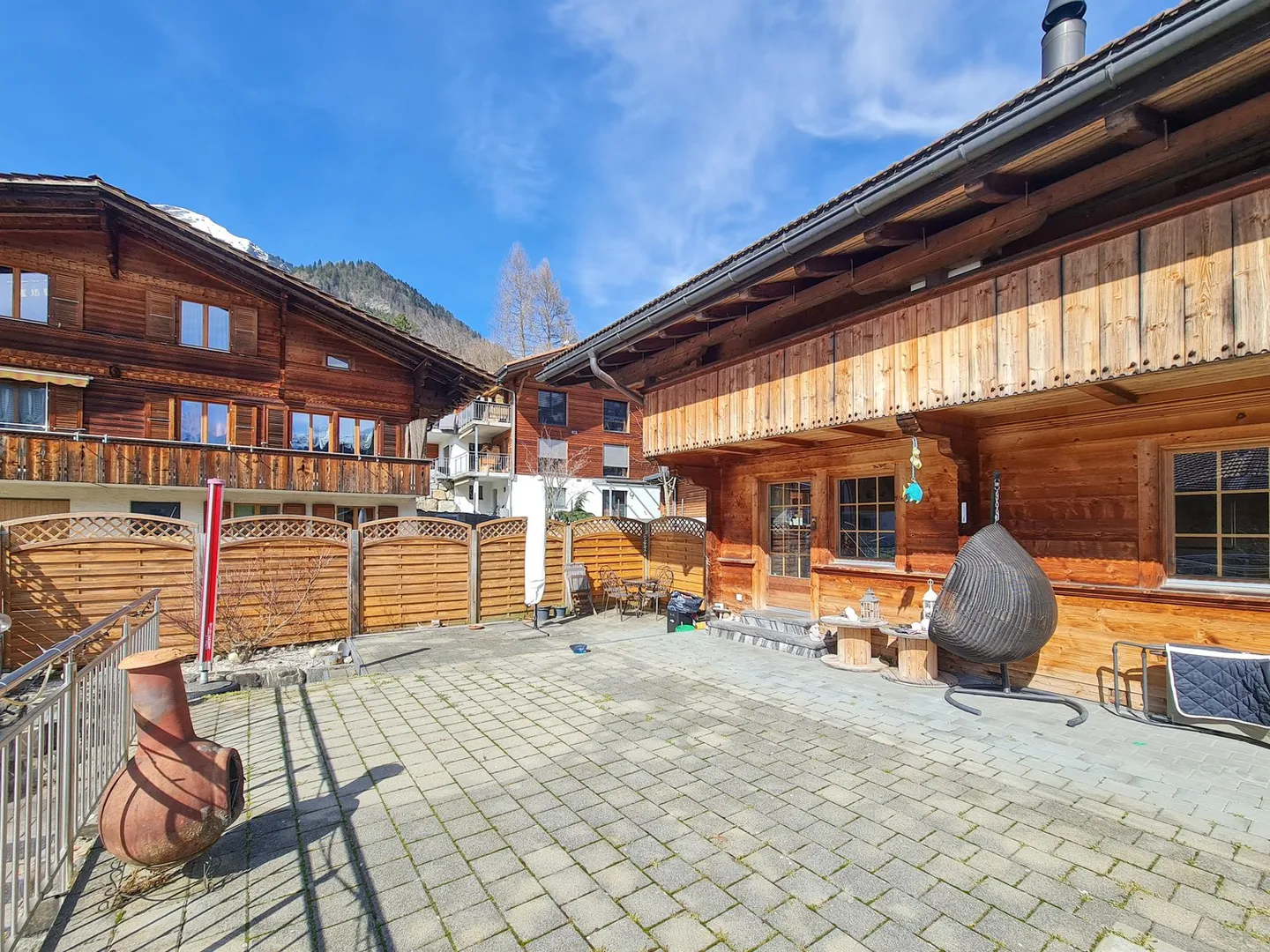 Maison individuelle de 7,5 pièces avec terrain à bâtir - Photo 25 sur 33