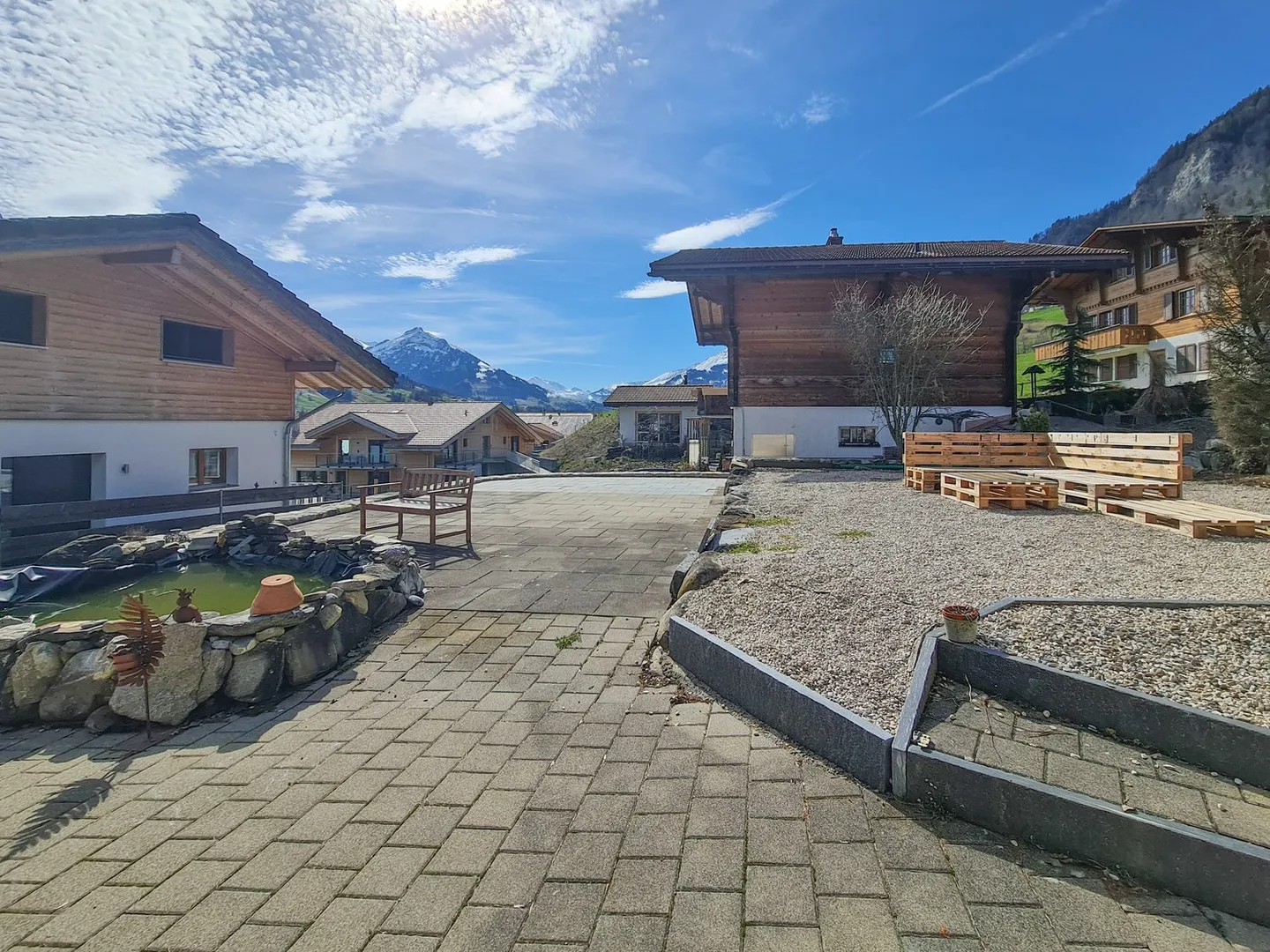 Maison individuelle de 7,5 pièces avec terrain à bâtir - Photo 28 sur 33
