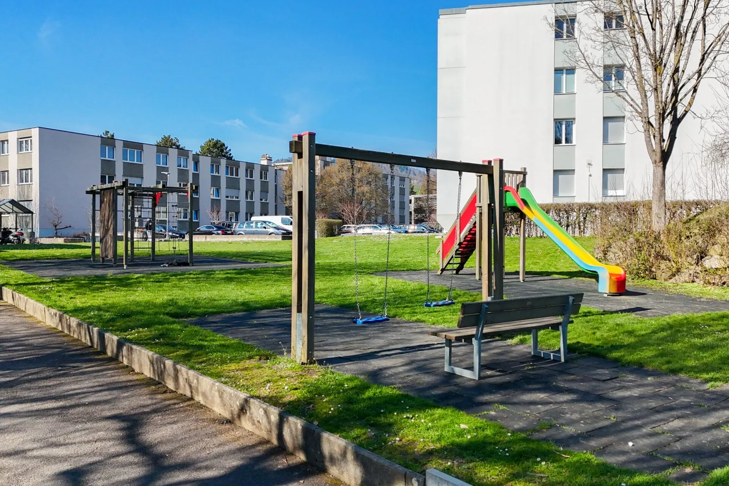 Charming 3.5-Room Apartment - Photo 20 of 25