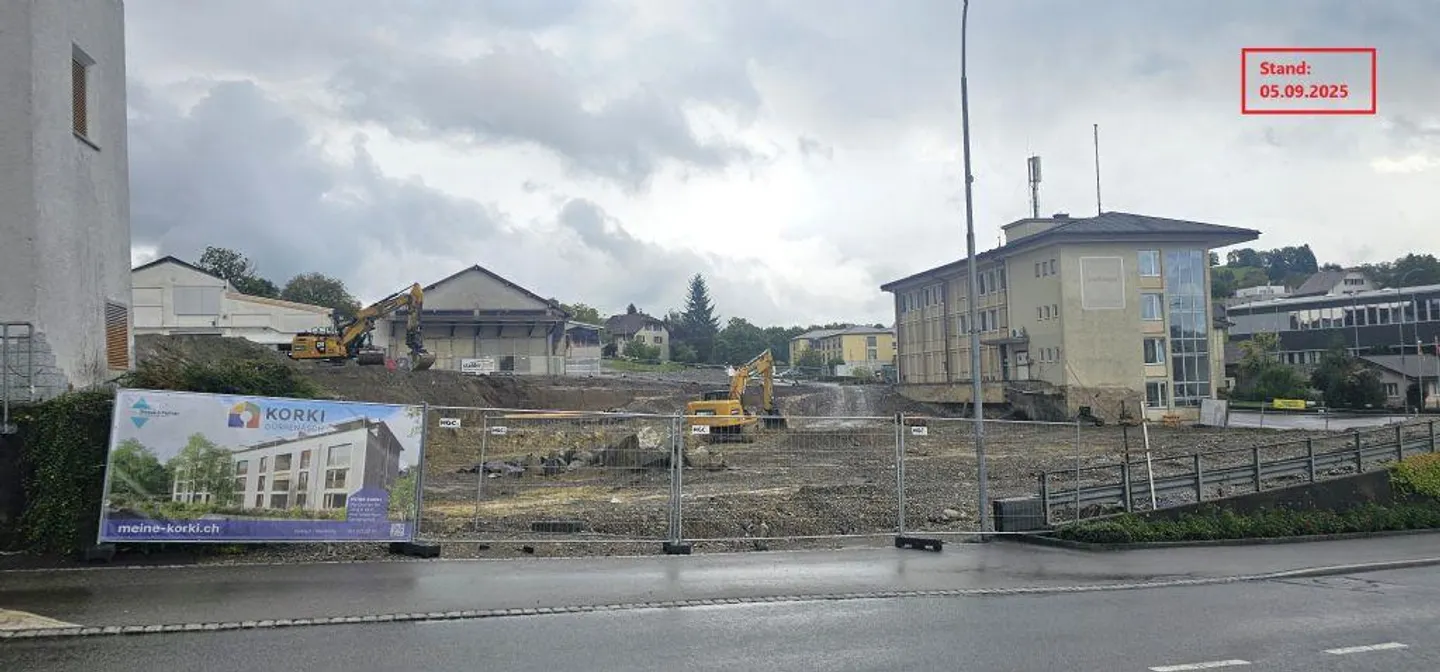SHOWROOM VOR ORT | IHR NEUES FAMILIENDOMIZIL | NATURNAH | SONNIG - Foto 4 von 9