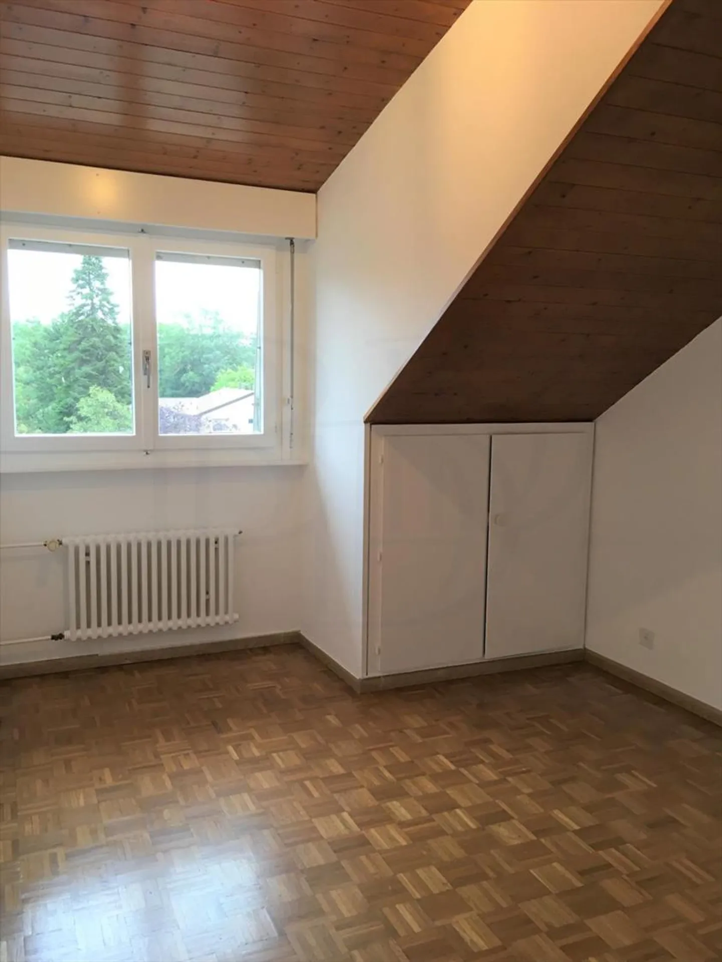 6-room duplex apartment on the 1st floor - Photo 8 of 10