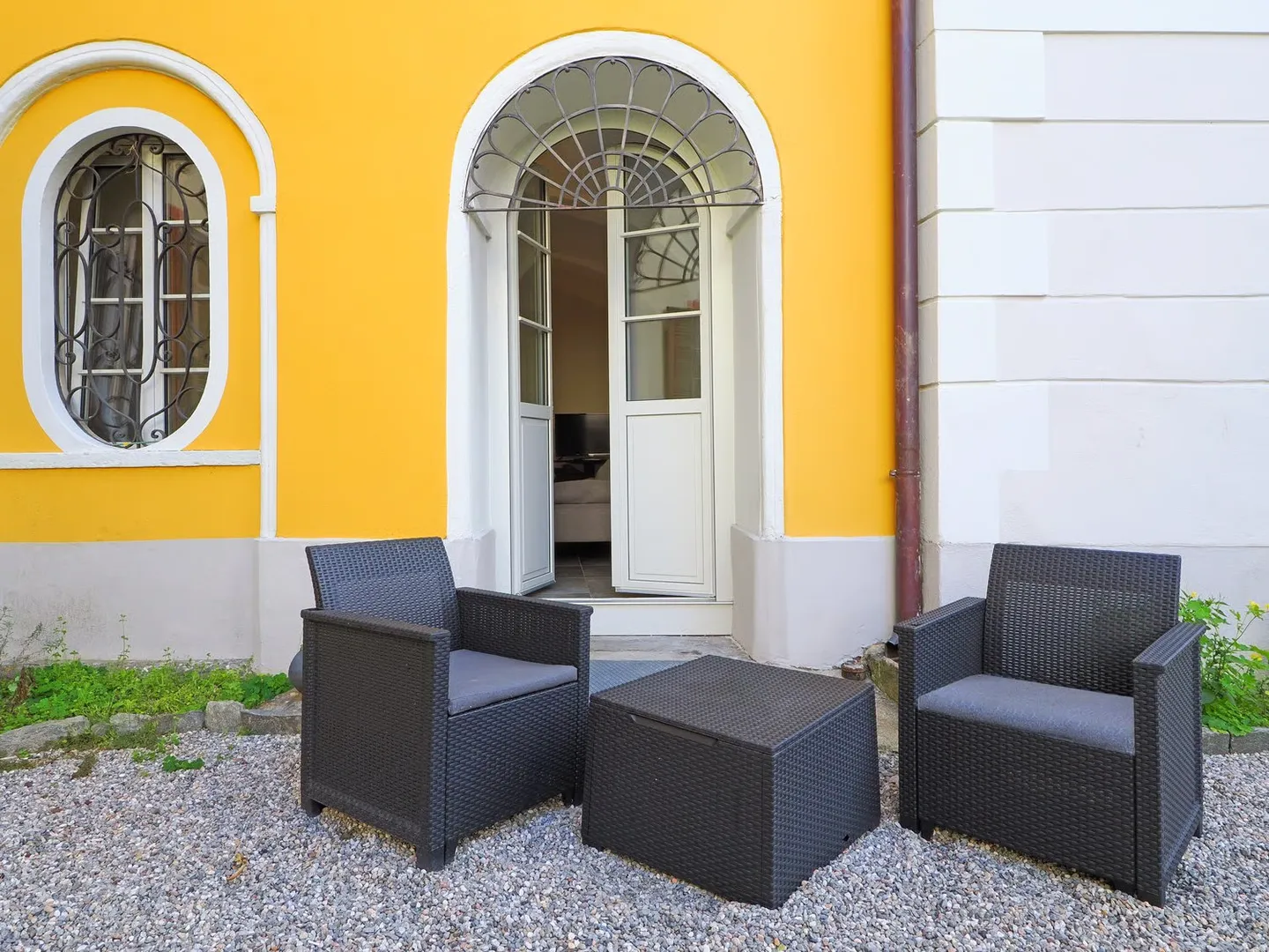 Furnished 2-room apartment in Muralto - monthly contracts - Photo 1 of 11