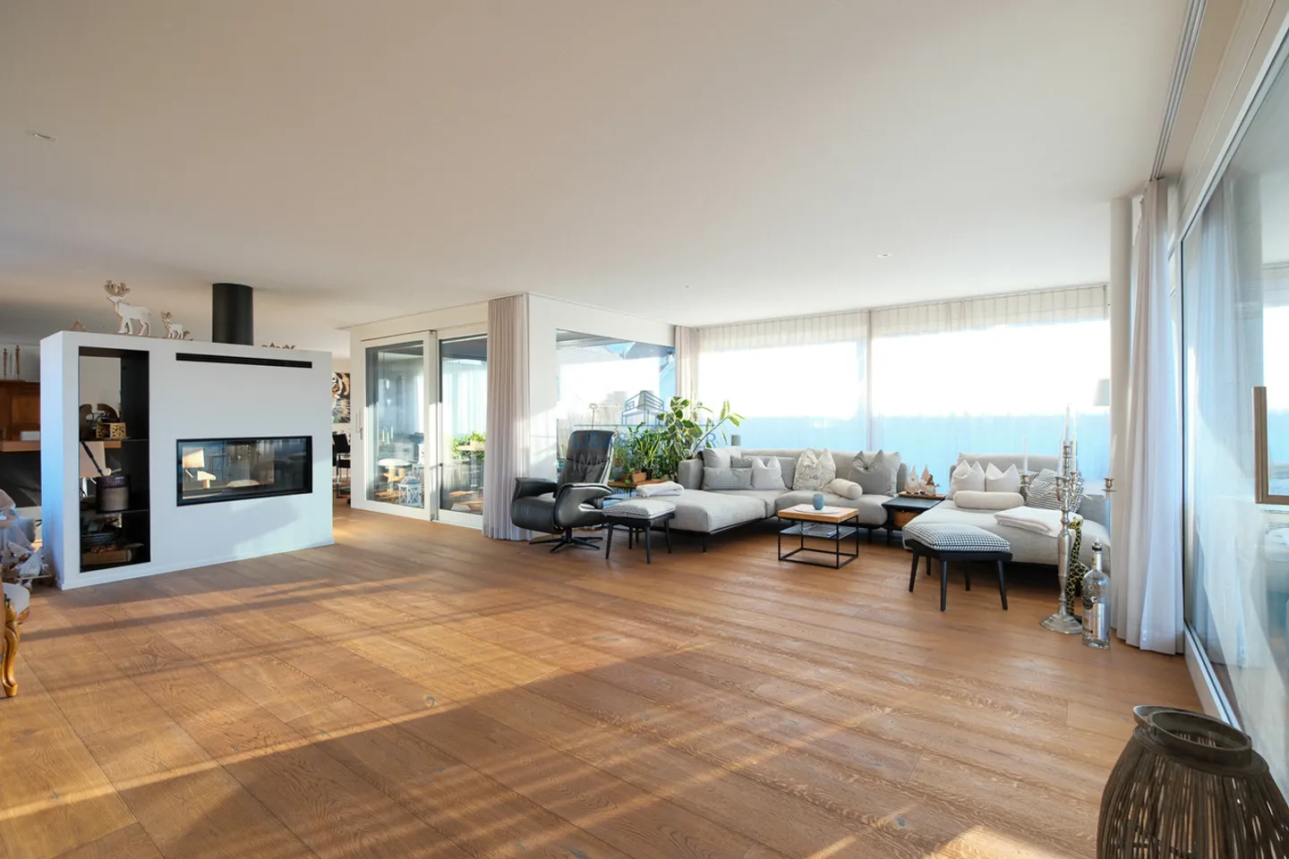 Appartamento Attico Unico e Attraente con Vista Spettacolare - Foto 3 di 13