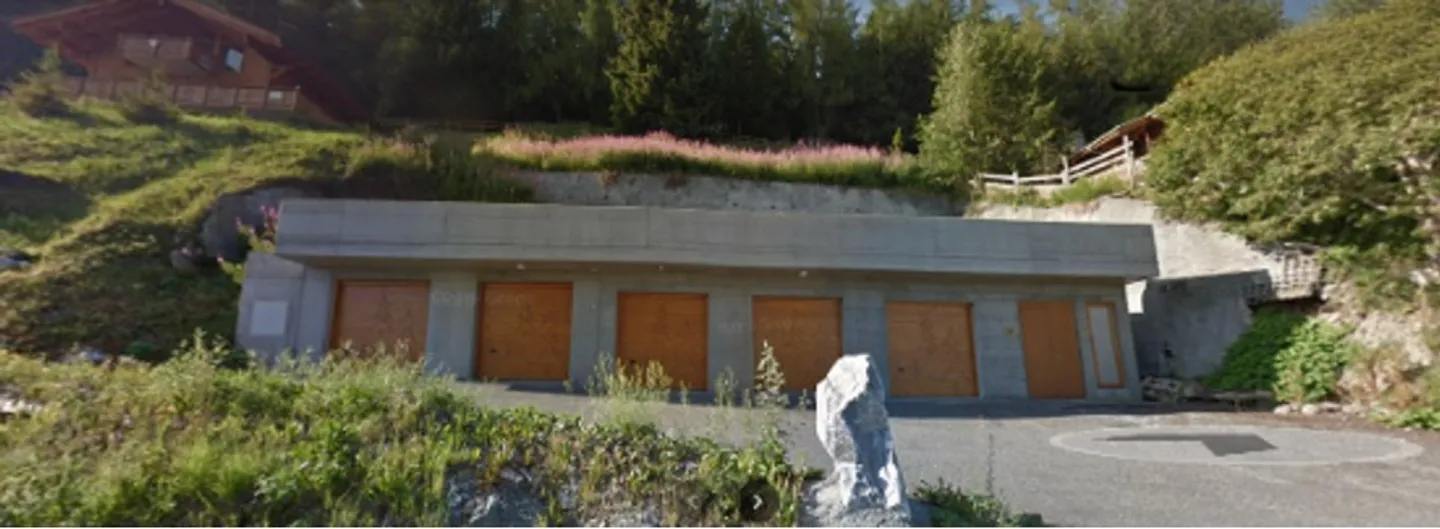 Terrain constructible, libre de mandat à côté du Bisse - Photo 5 sur 15