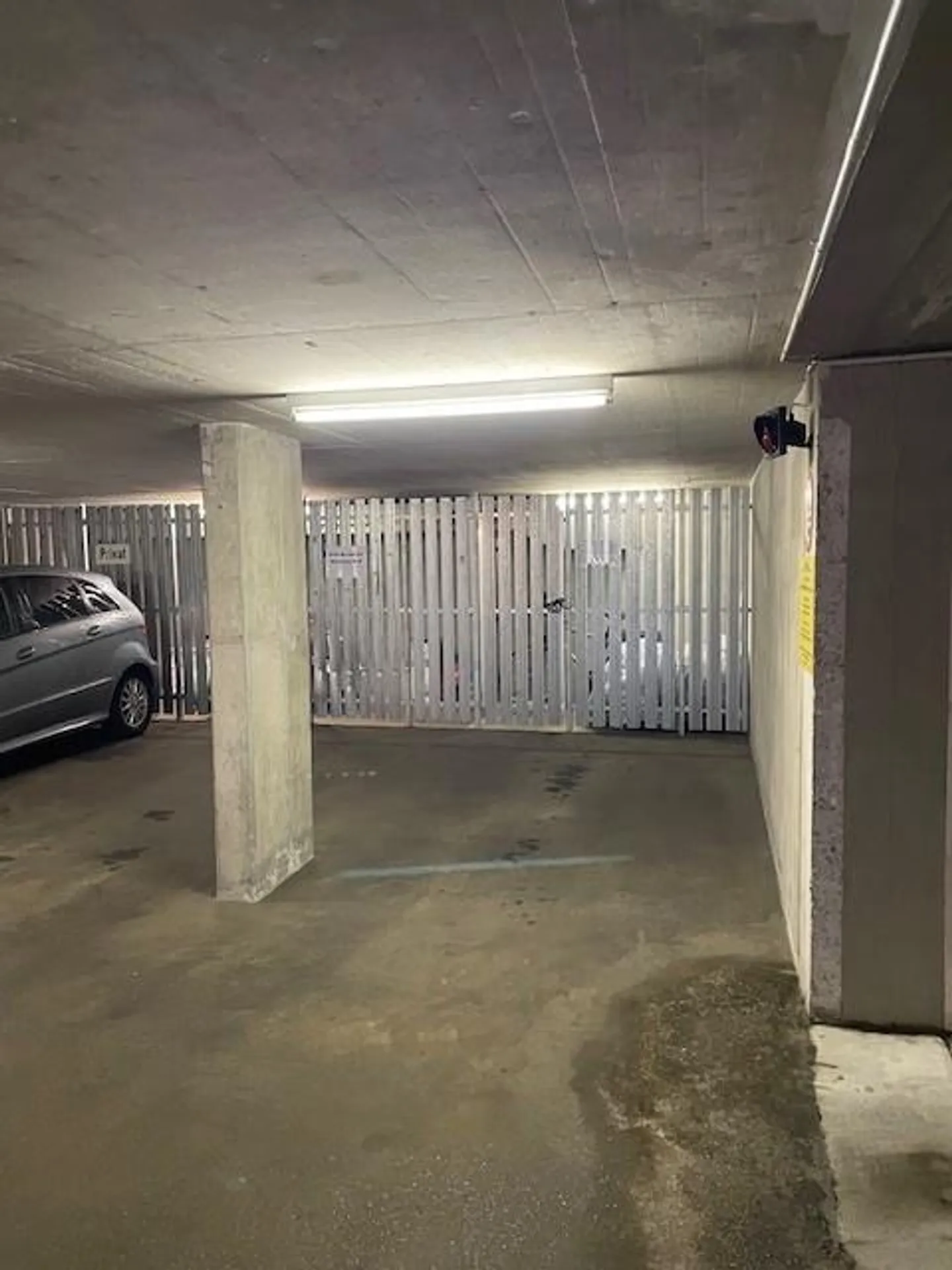 Parking space for motorcycles - Photo 3 of 3