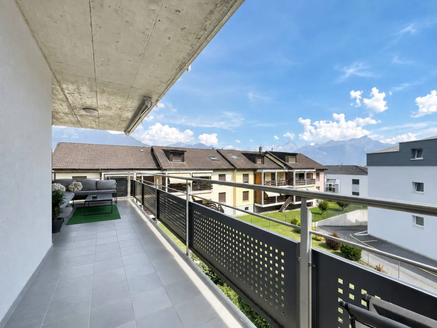 Spacieux appartement de 4,5 pièces avec vue sur les montagnes - Foto 6 von 13