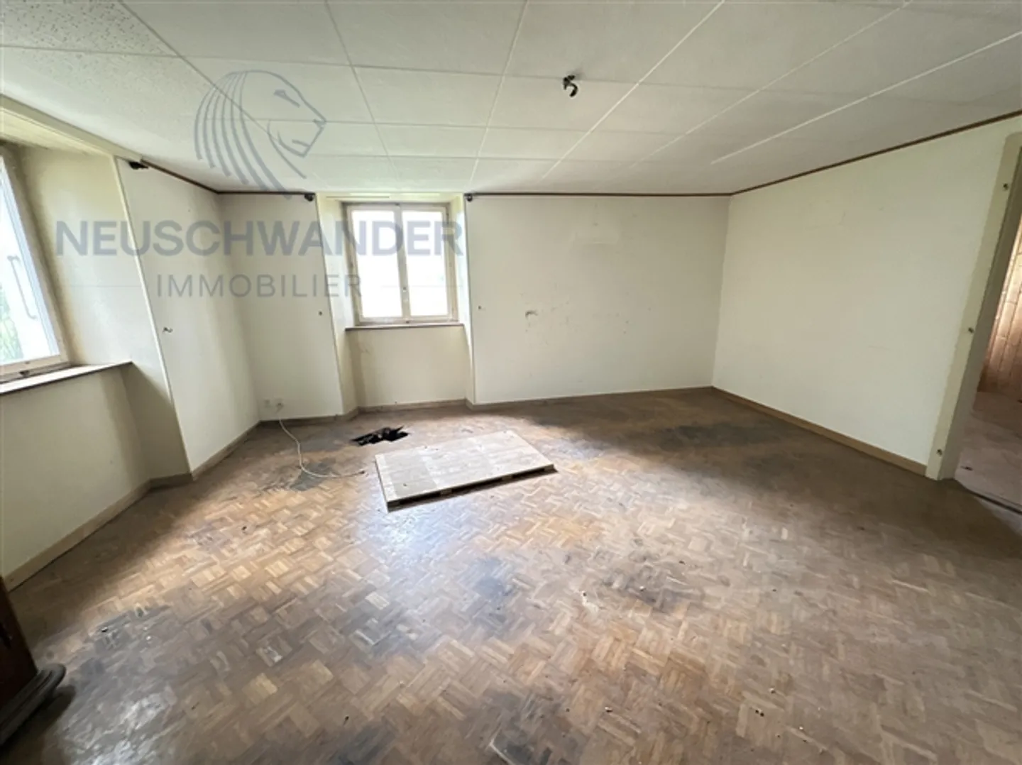 Authentic farmhouse to renovate with generous land - Photo 7 of 13