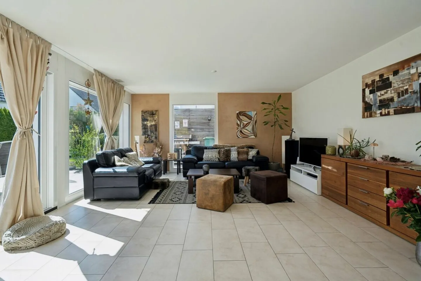 Duplex spazioso in zona familiare - Foto 2 di 13