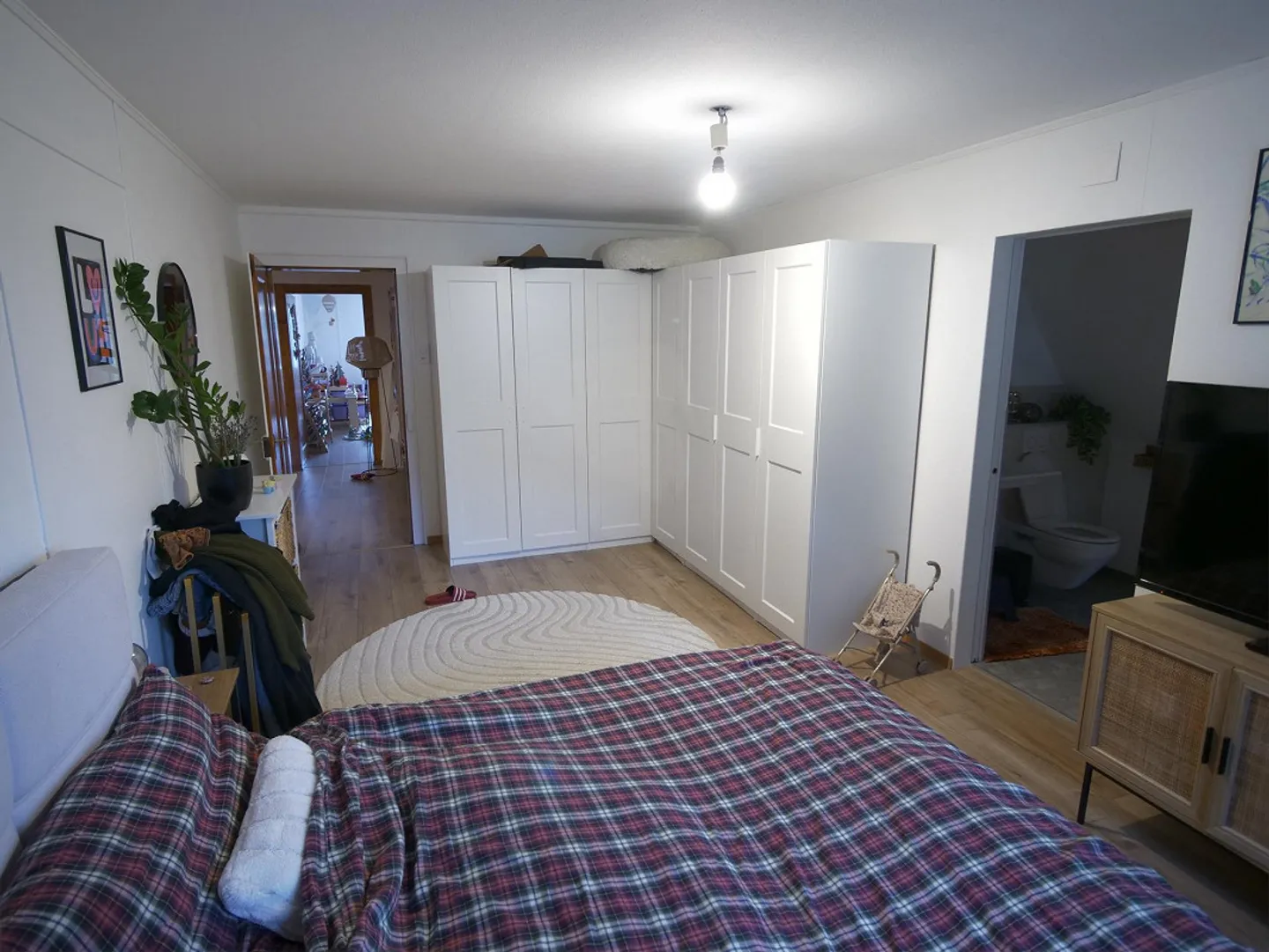 Bellissimo appartamento di 4 ½ stanze 150mq situato in posizione centrale - Foto 6 di 14