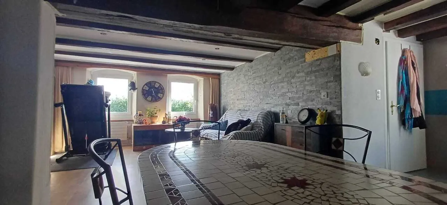 Wunderschönes Dorfhaus in Renovierung erweiterbar auf 6 Zimmer - Foto 4 von 11